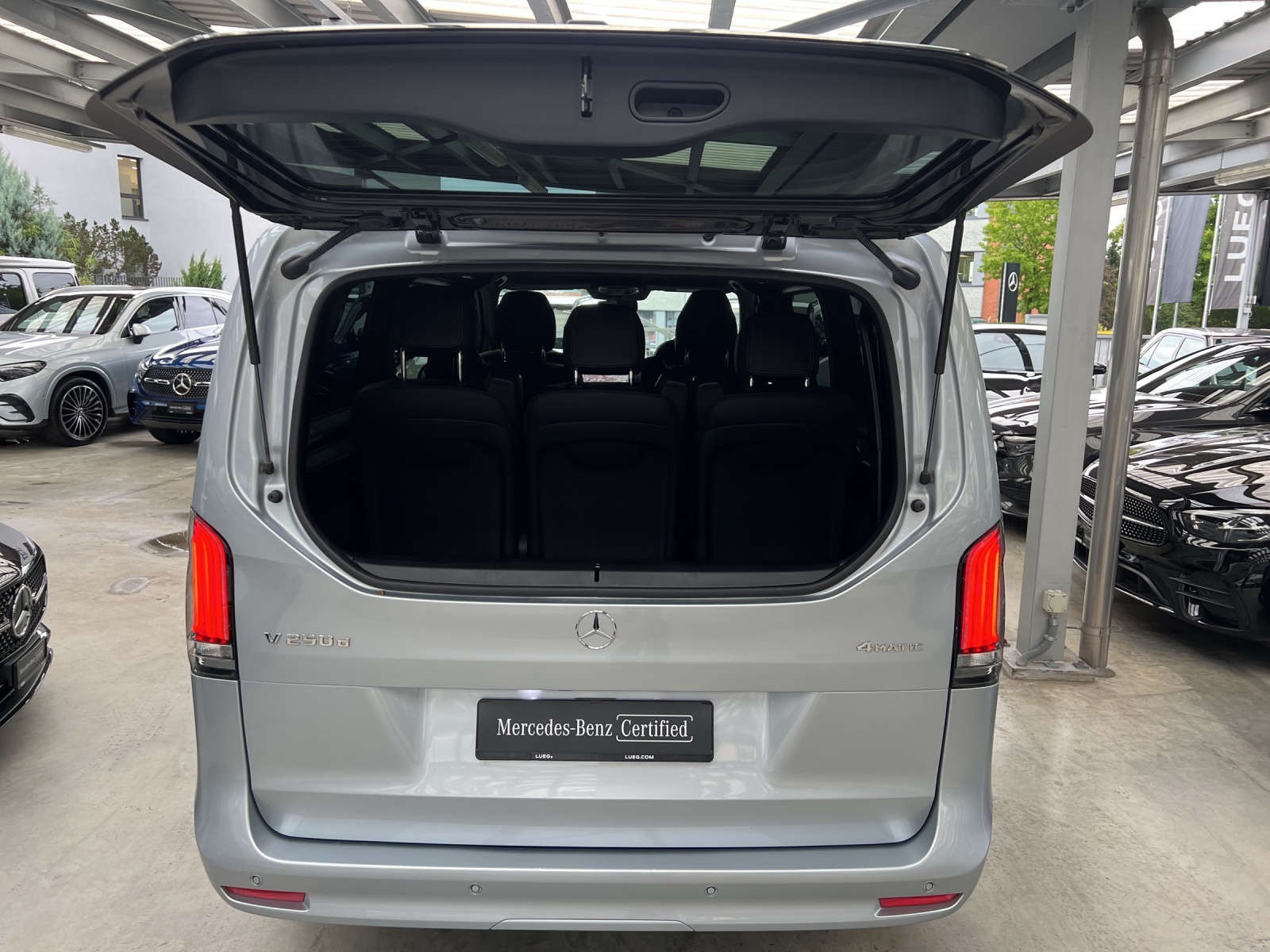 MERCEDES-BENZ V 250 d lang Avantgarde 4Matic G-Tronic-image-15