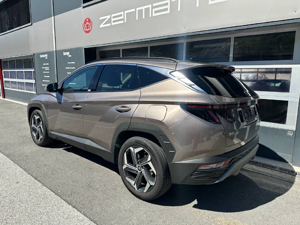 HYUNDAI Tucson 1.6 T-GDi Amplia 4WD (CH)-showroom-element-3