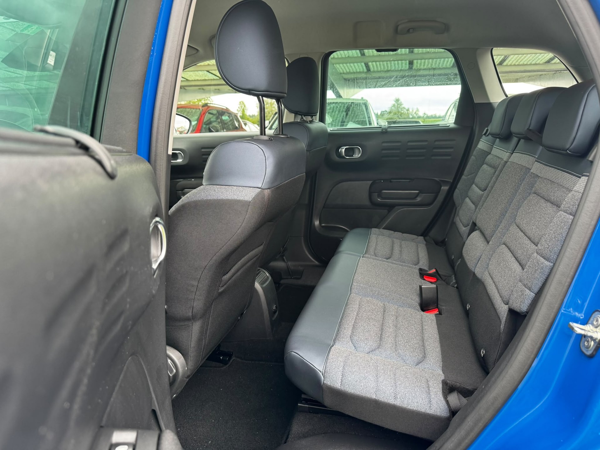 CITROEN C3 Aircross 1.2i PureTech Feel Pack EAT6-image-11