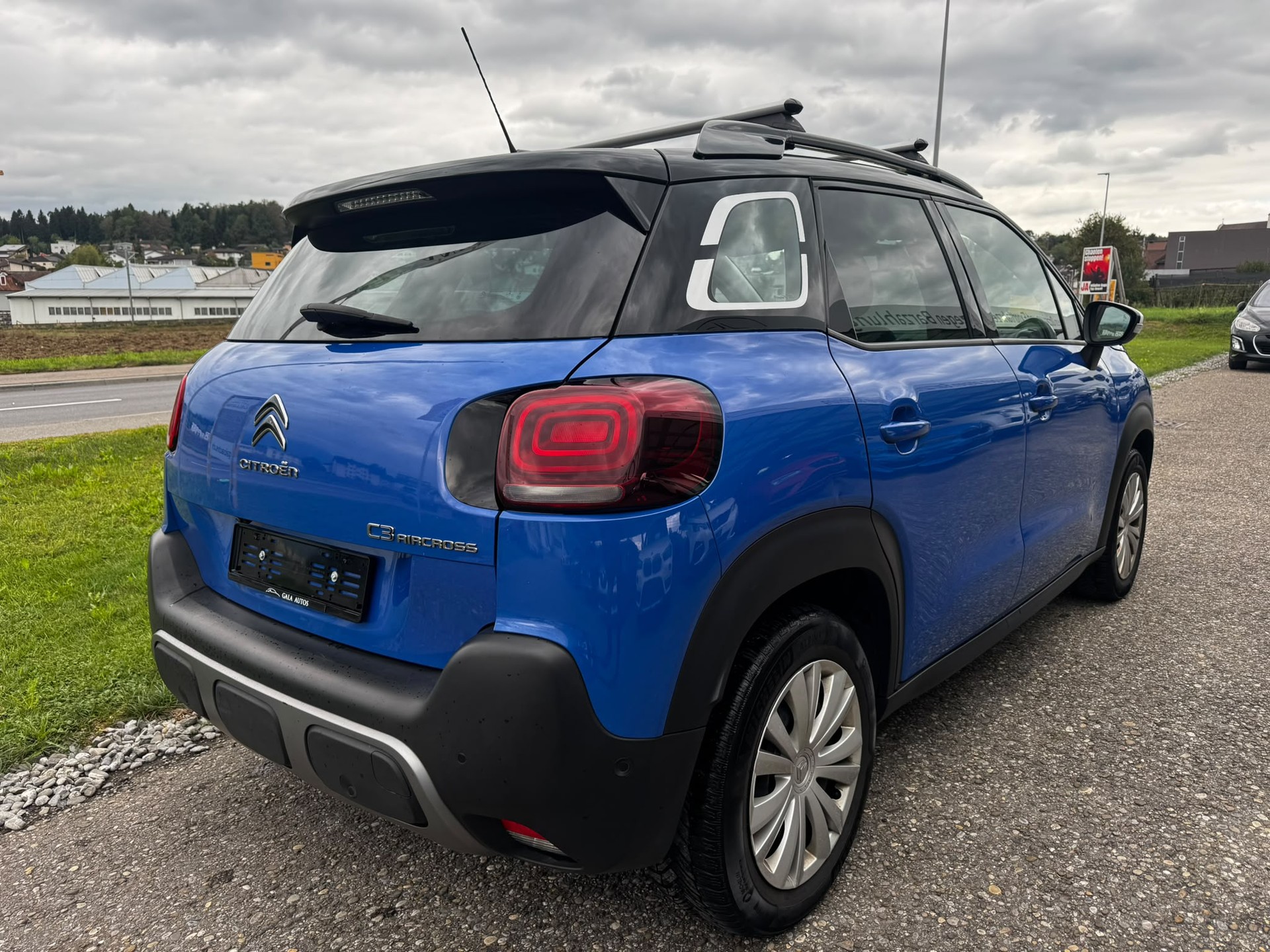 CITROEN C3 Aircross 1.2i PureTech Feel Pack EAT6-image-4