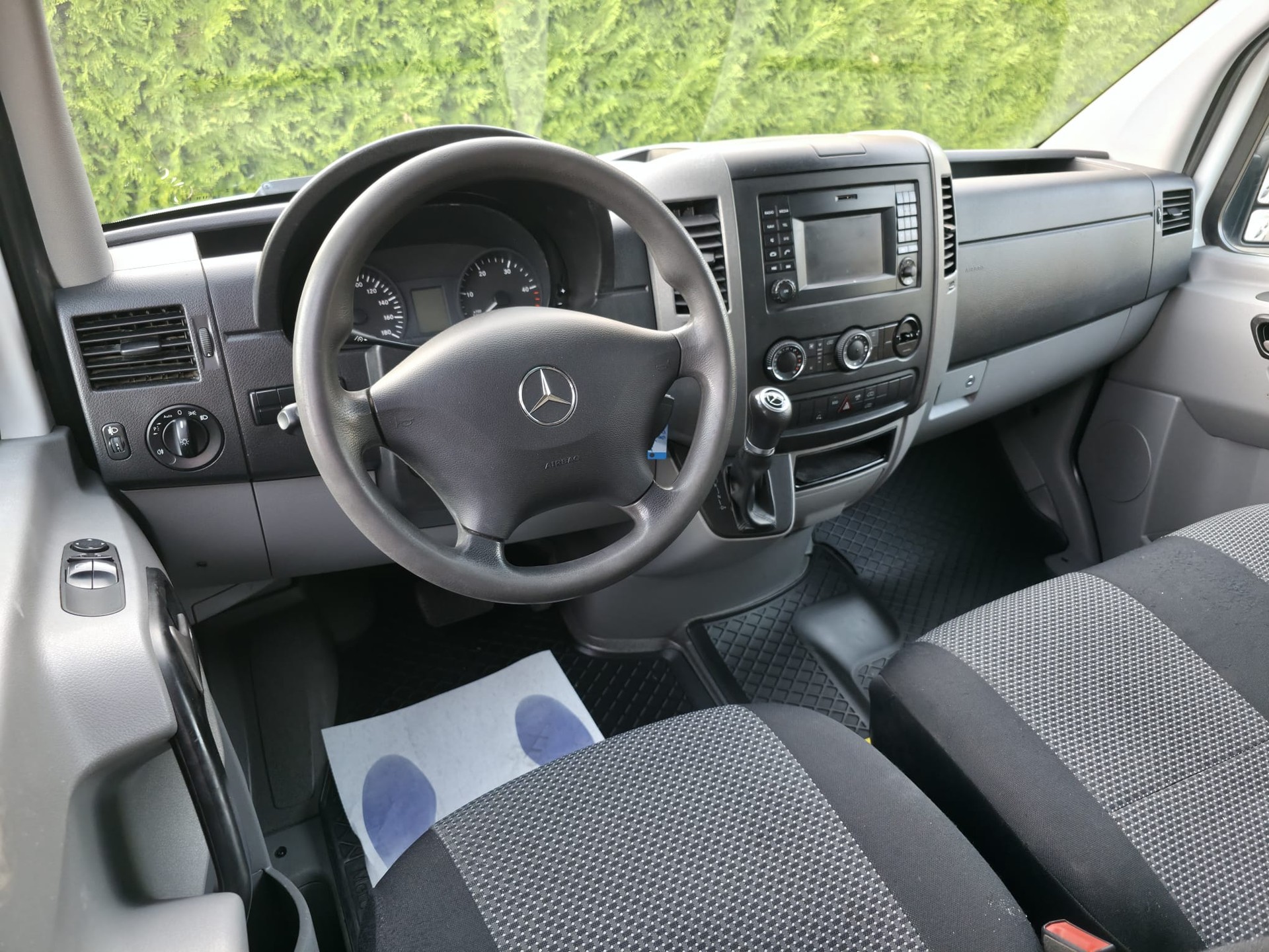 MERCEDES-BENZ Sprinter 316 CDI Standard 7G-Tronic-image-6