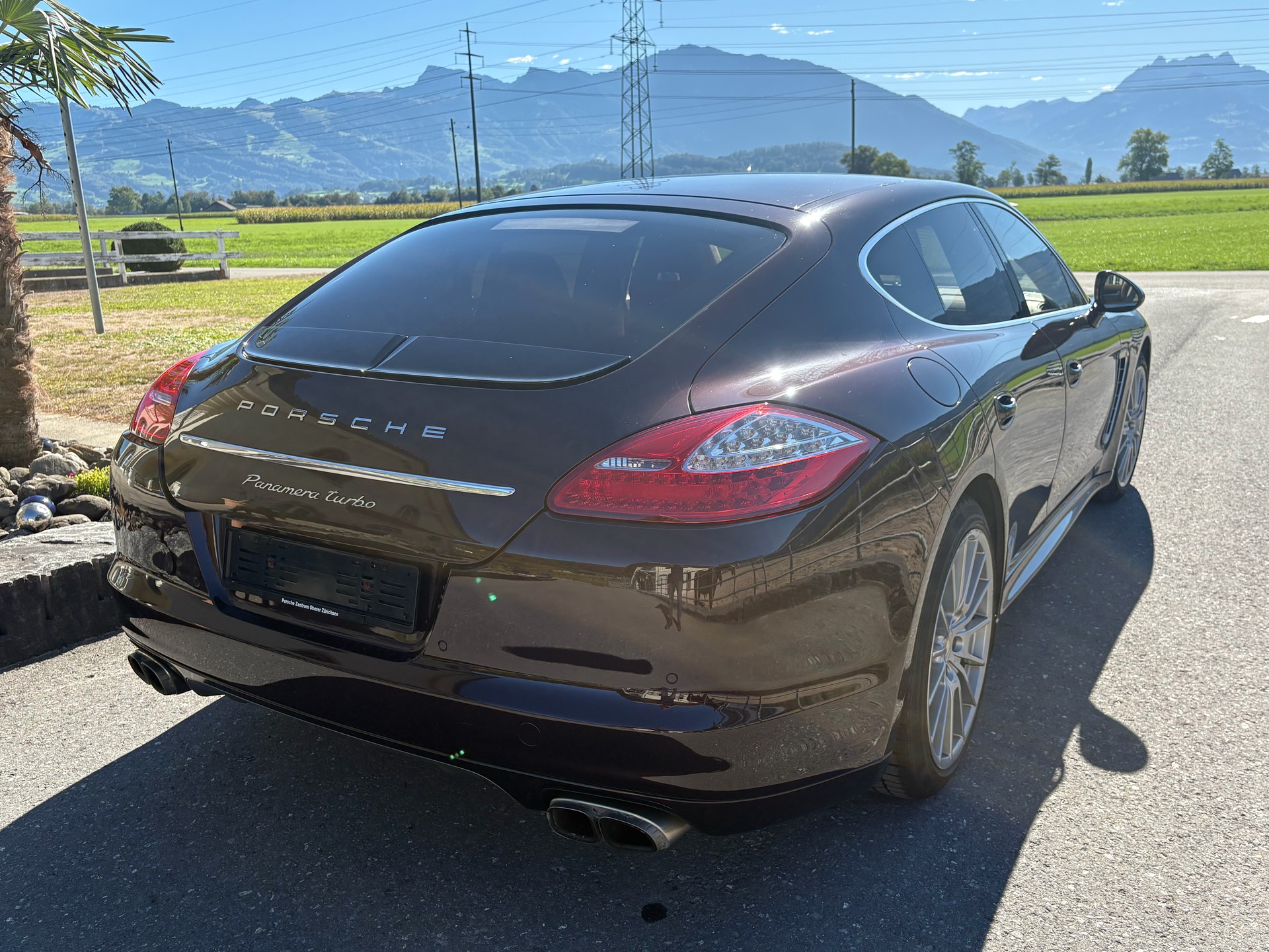 PORSCHE Turbo-image-1