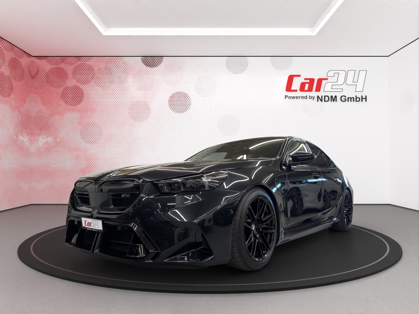 BMW M5 xDrive-image-0
