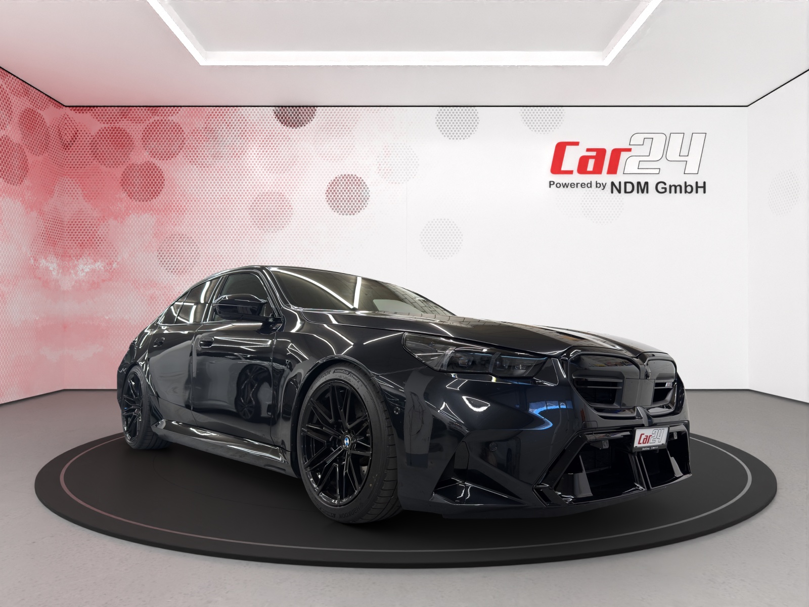 BMW M5 xDrive-image-2