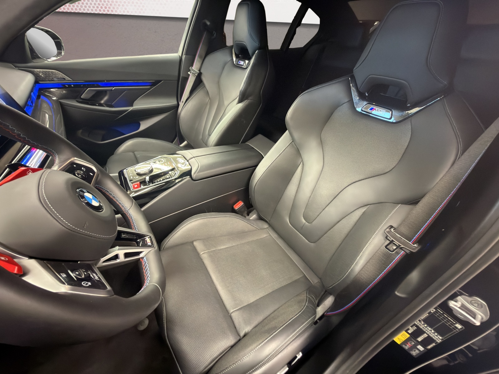 BMW M5 xDrive-image-11