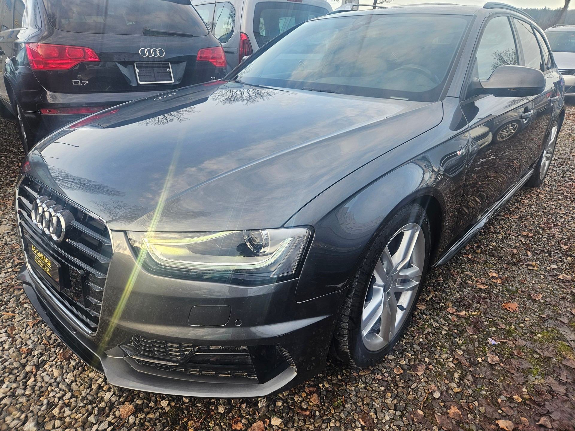 AUDI A4 Avant 2.0 TDI quattro S-tronic-image-2
