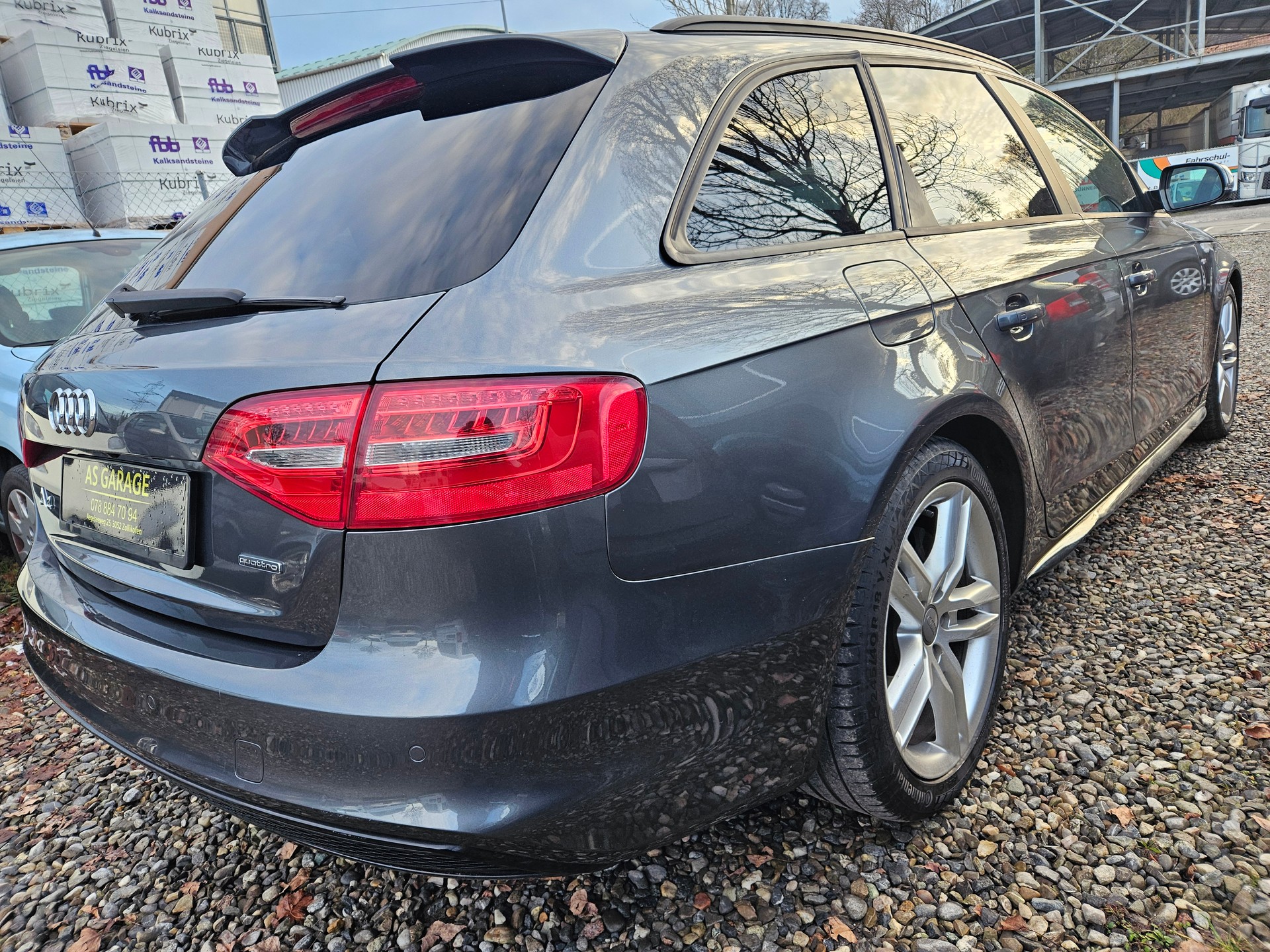 AUDI A4 Avant 2.0 TDI quattro S-tronic-image-3