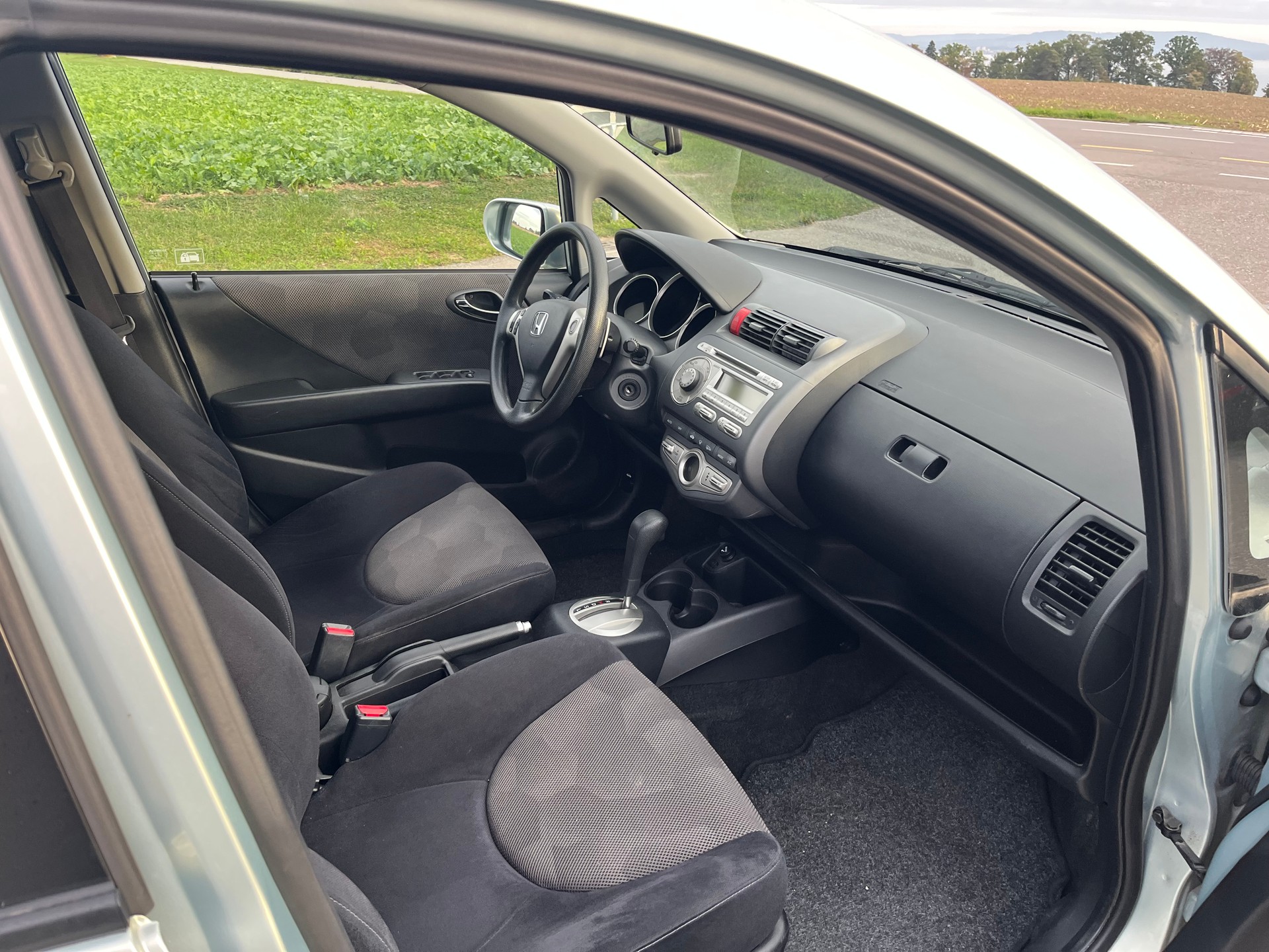 HONDA Jazz 1.4i LS-image-6