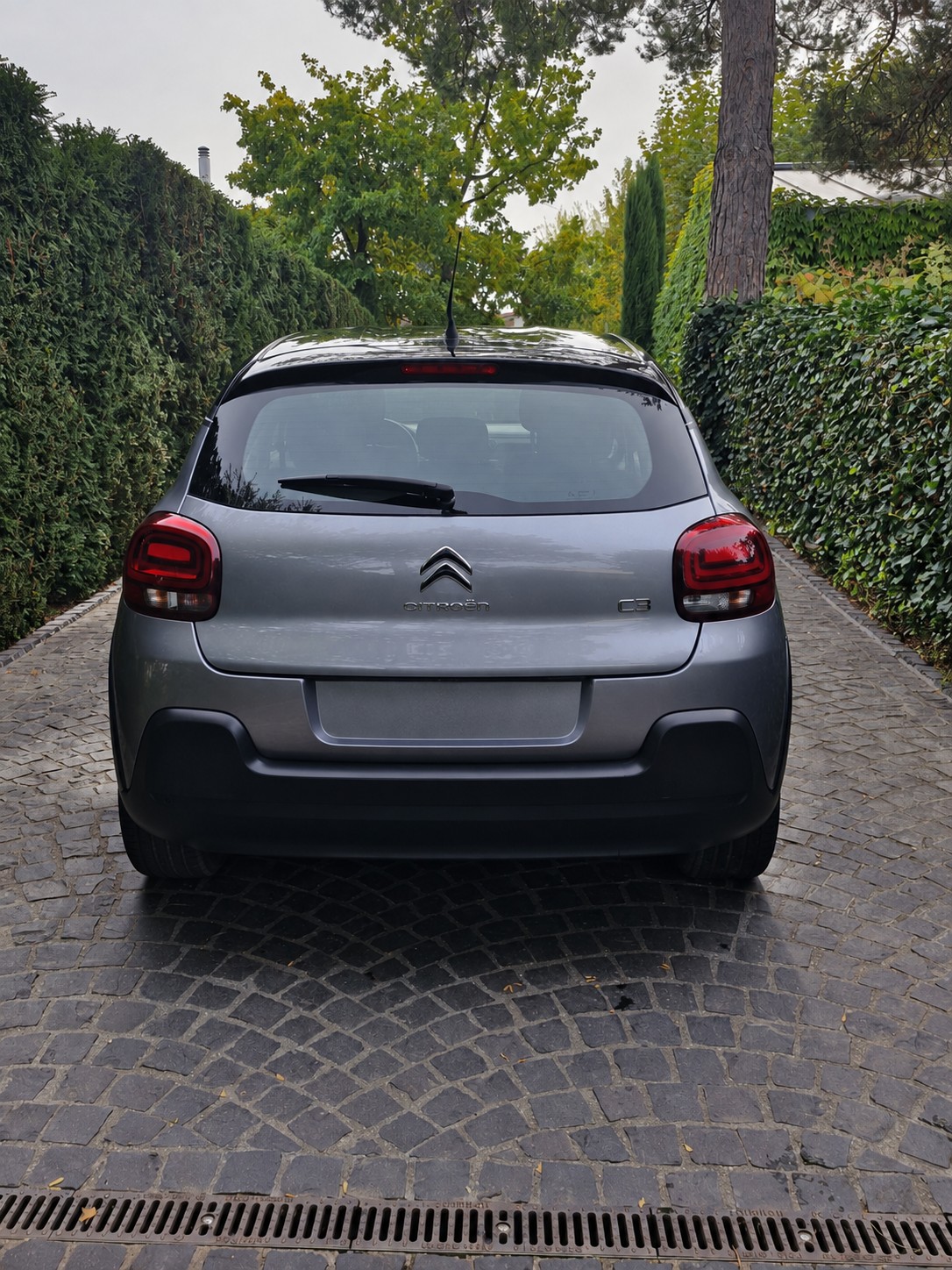 CITROEN 1.2 PureTech Shine-image-3