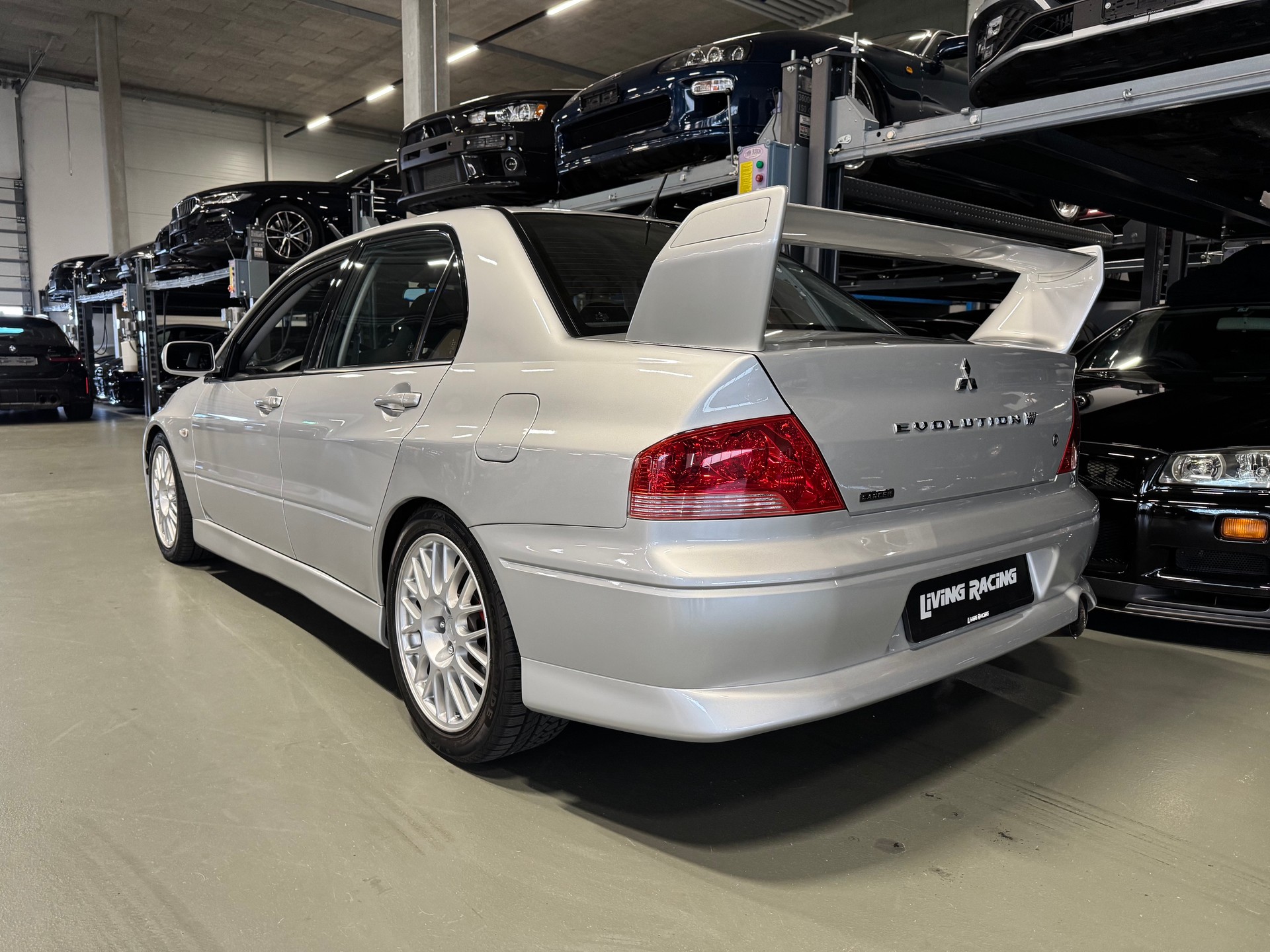 MITSUBISHI Lancer Evo VII RS2-image-2