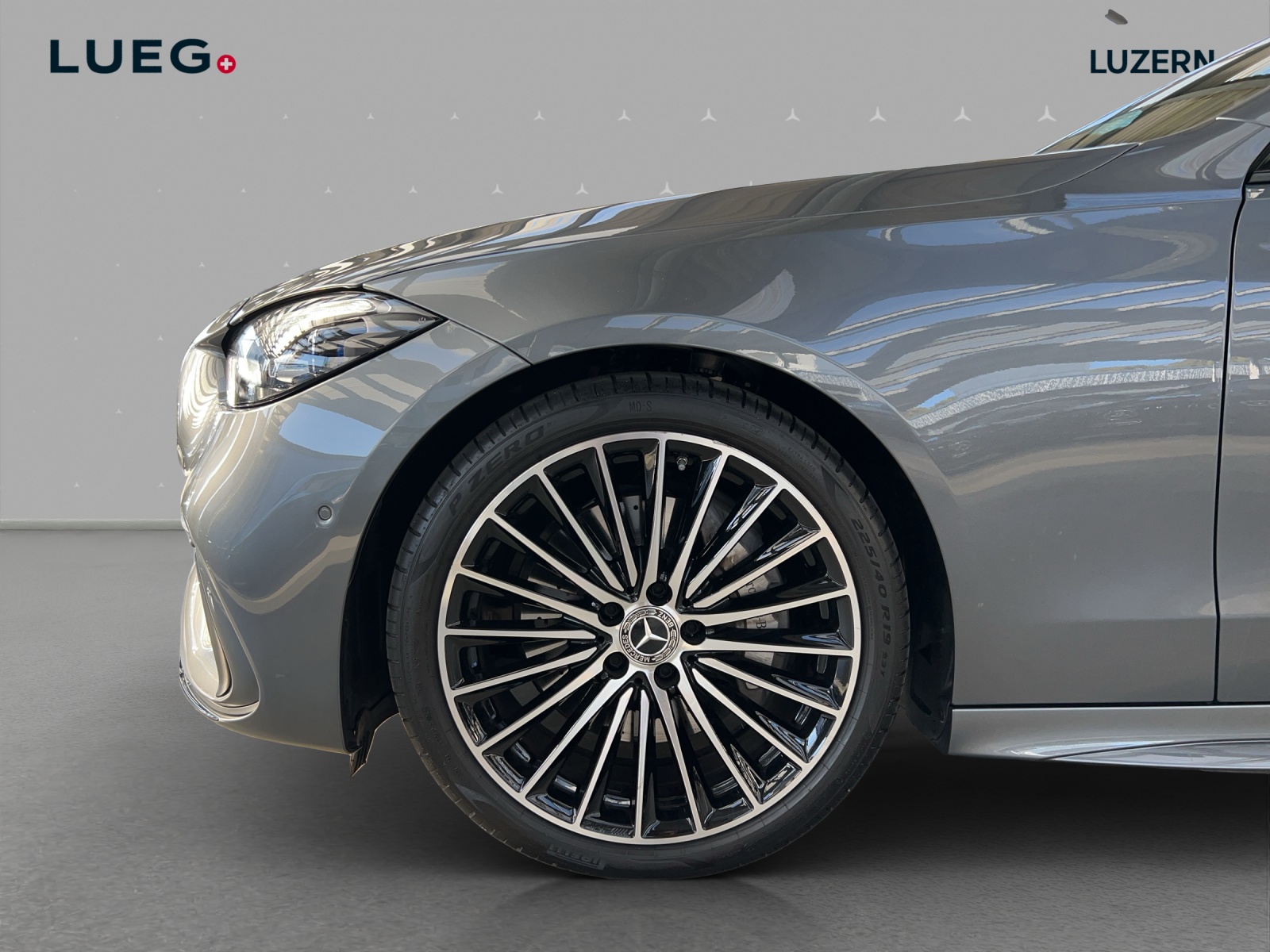 MERCEDES-BENZ C 300 4 Matic-image-6