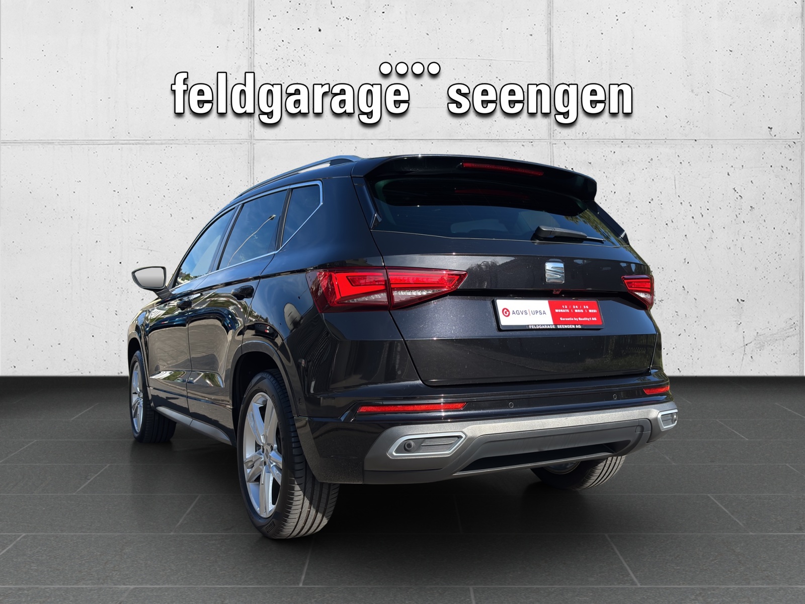 SEAT Ateca 2.0 TSI FR 4Drive DSG mit AHK, Panorama-Schiebe-/Ausstelldach & 360° Kamera-image-6