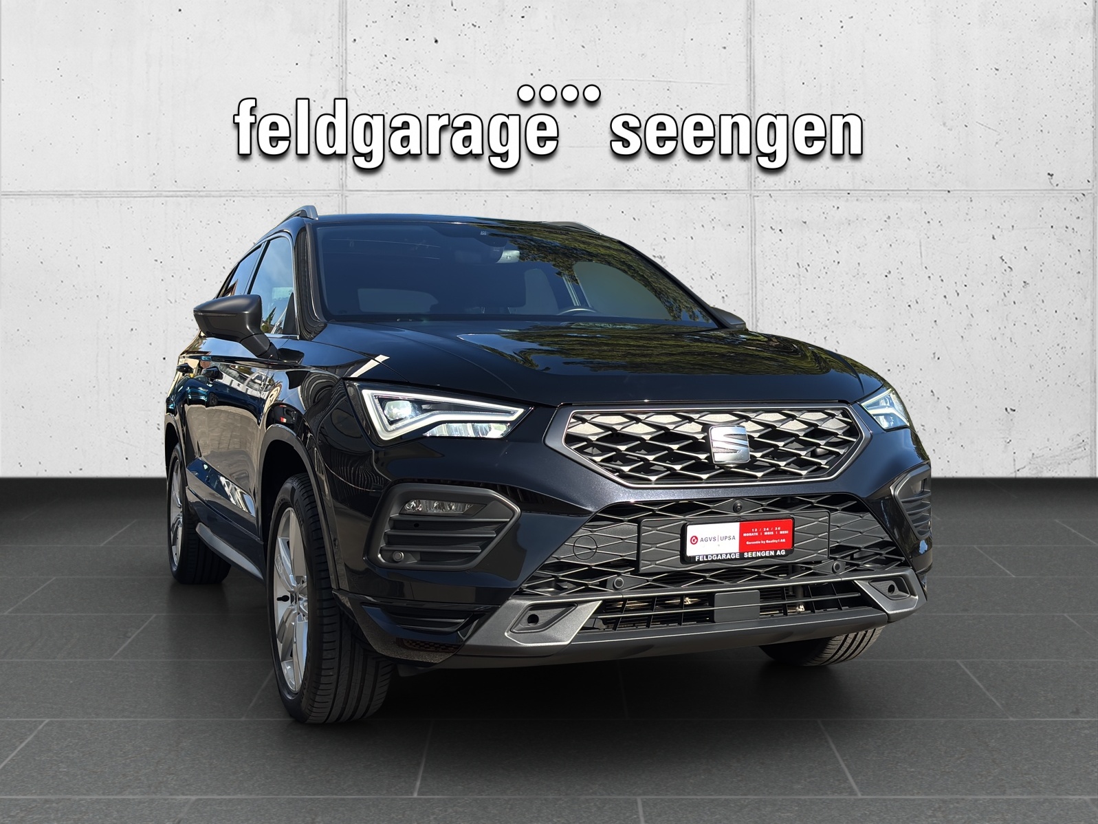 SEAT Ateca 2.0 TSI FR 4Drive DSG mit AHK, Panorama-Schiebe-/Ausstelldach & 360° Kamera-image-2