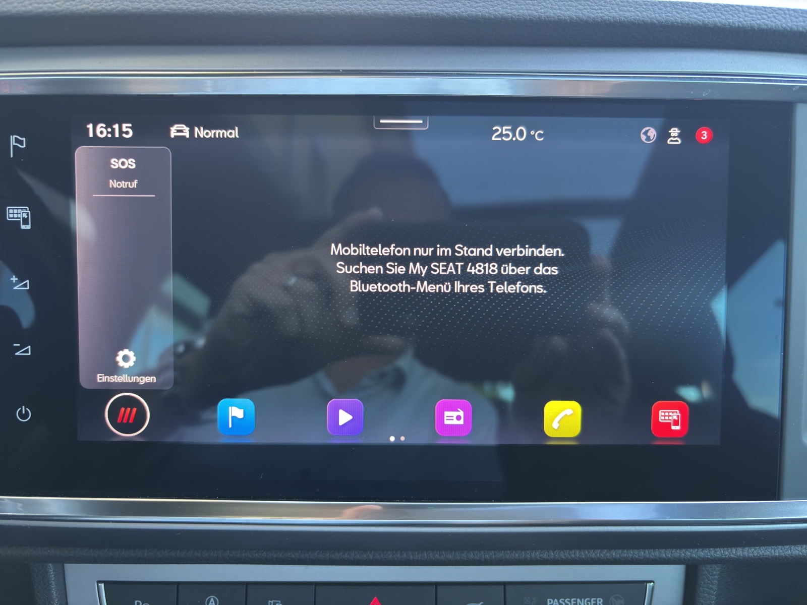 SEAT Ateca 2.0 TSI FR 4Drive DSG mit AHK, Panorama-Schiebe-/Ausstelldach & 360° Kamera-image-23