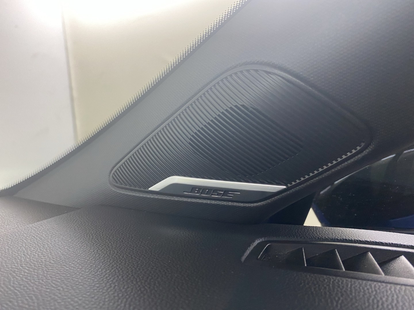RENAULT Clio 1.6 E-Tech Esprit Alpine-image-13