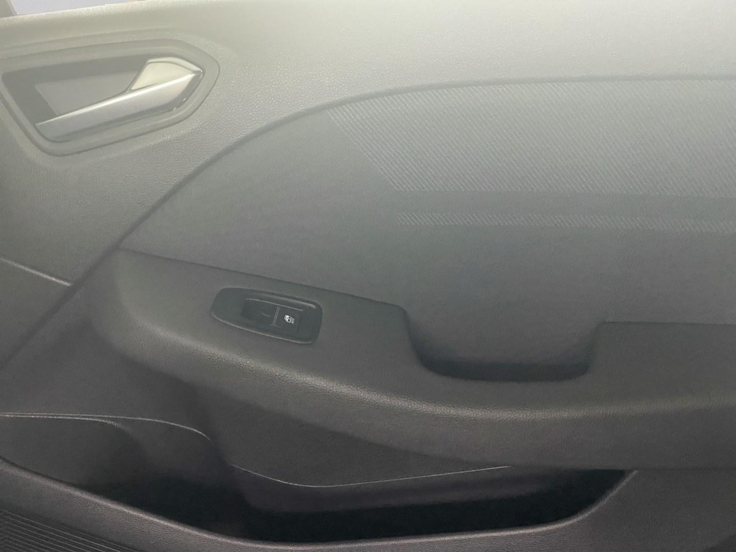 RENAULT Clio 1.6 E-Tech Esprit Alpine-image-17