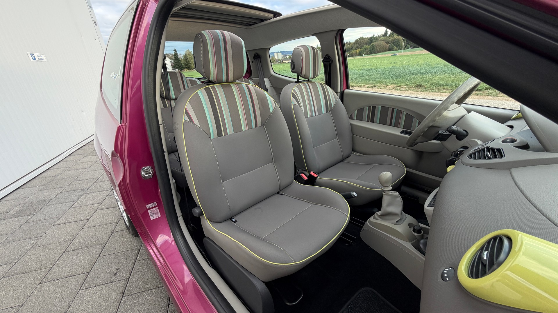 RENAULT Twingo 1.2 16V Expression Faltdach / Frisch ab MFK & Service-image-10