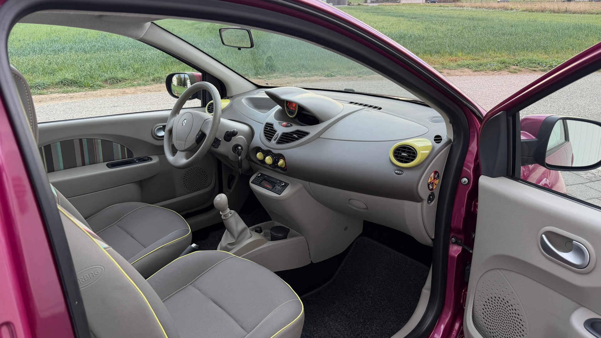 RENAULT Twingo 1.2 16V Expression Faltdach / Frisch ab MFK & Service-image-13