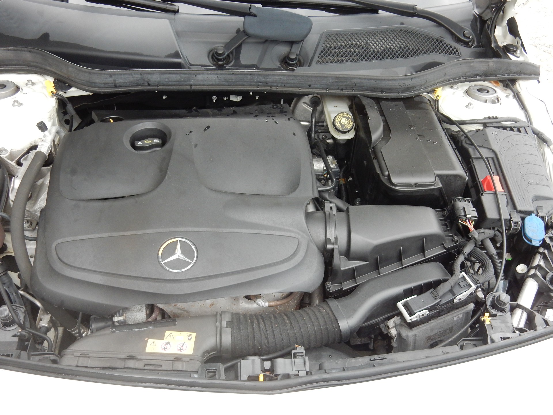 MERCEDES-BENZ A 250 Sport 4Matic 7G-DCT-image-24