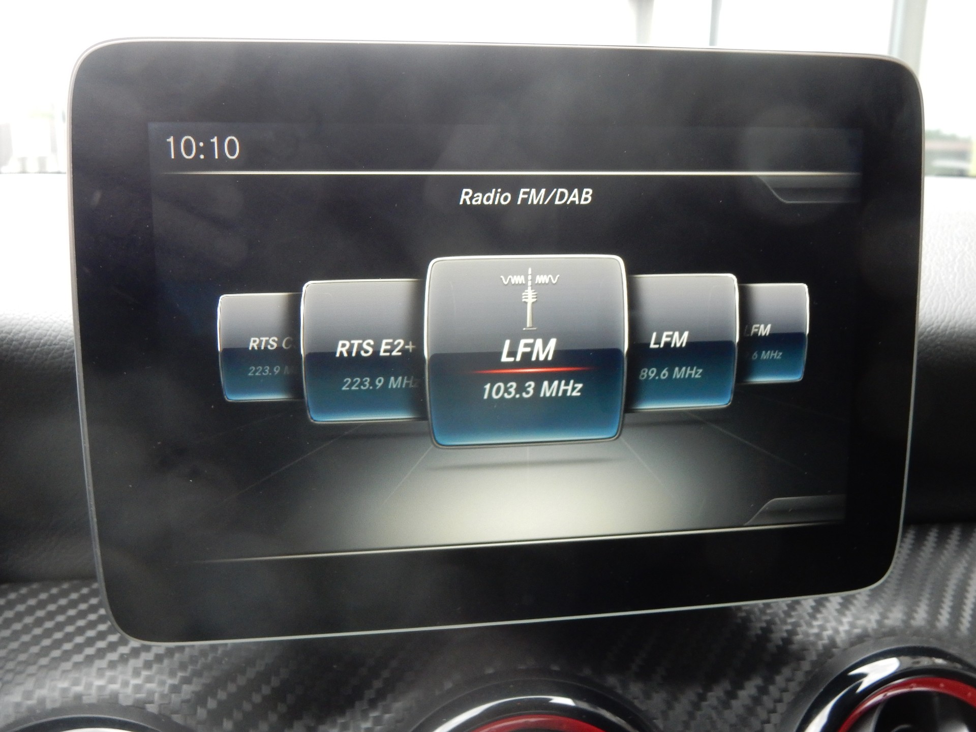 MERCEDES-BENZ A 250 Sport 4Matic 7G-DCT-image-10