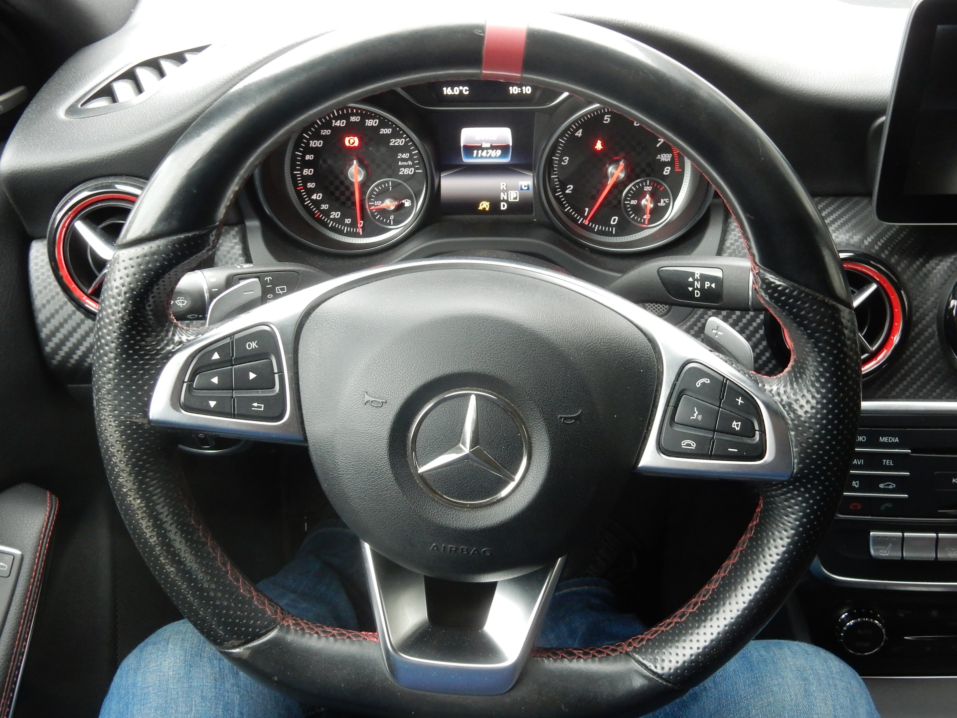 MERCEDES-BENZ A 250 Sport 4Matic 7G-DCT-image-9