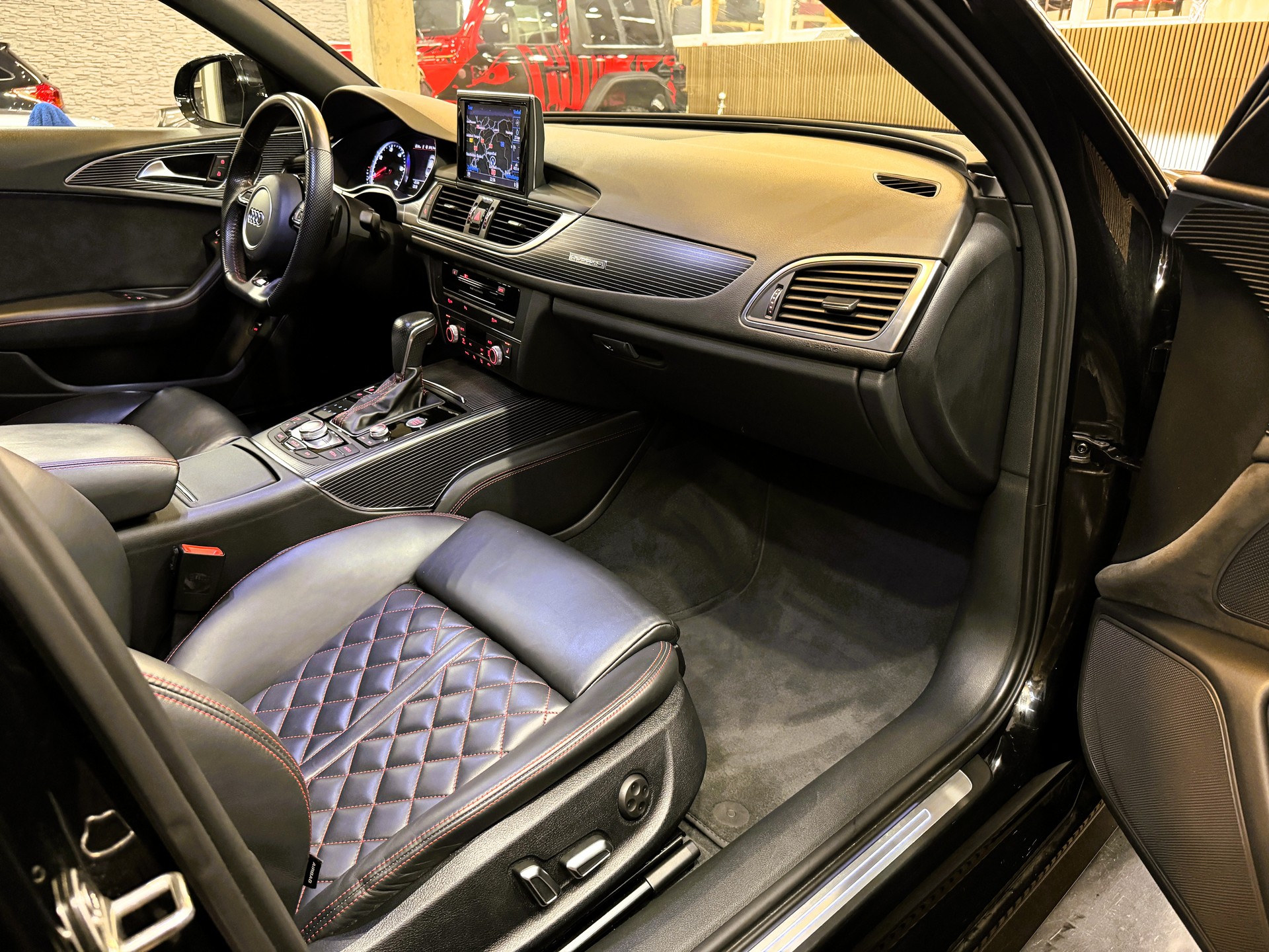 AUDI A6 Limousine 3.0 BiTDI V6 quattro competition tiptronic-image-23
