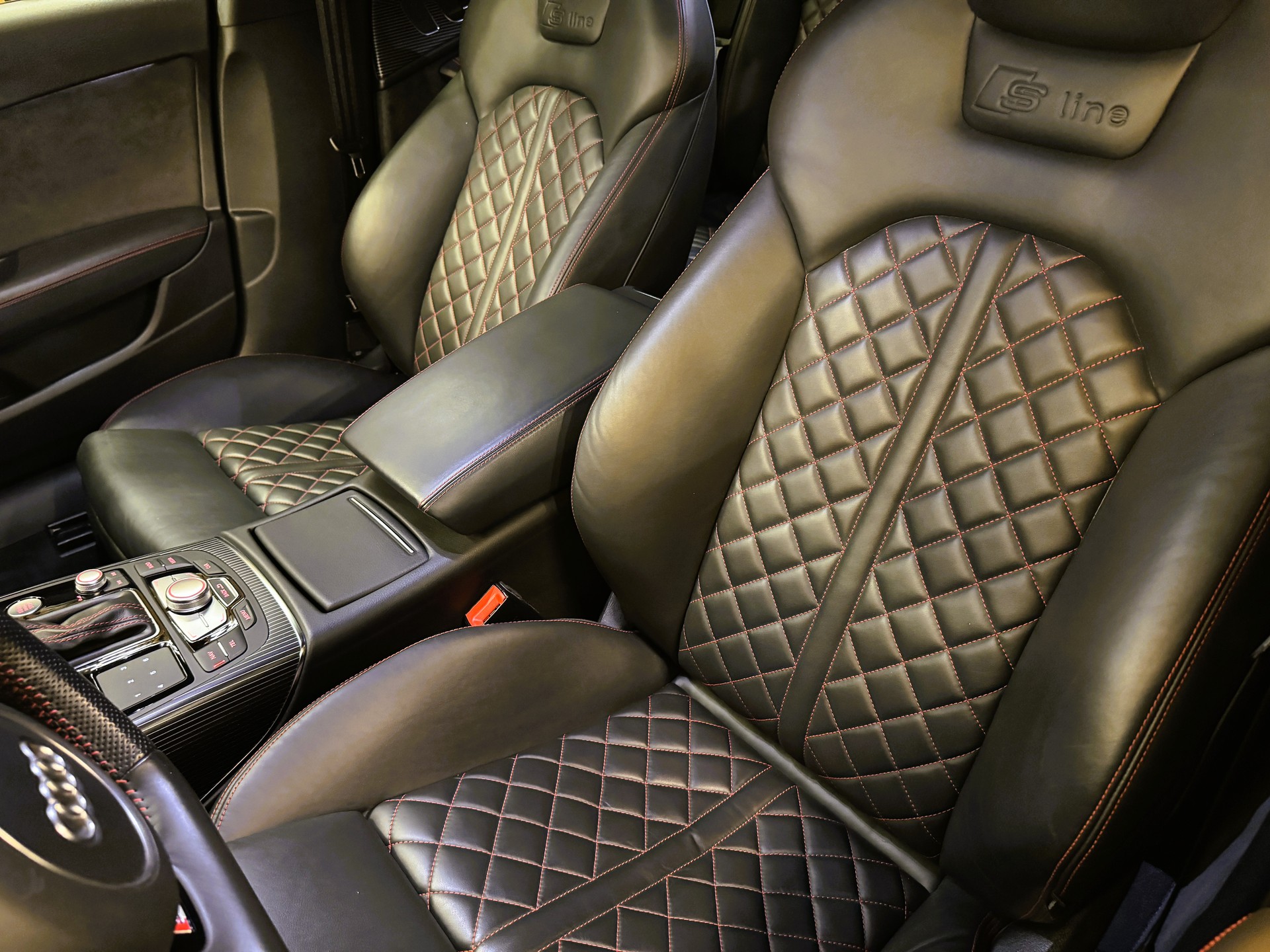 AUDI A6 Limousine 3.0 BiTDI V6 quattro competition tiptronic-image-10