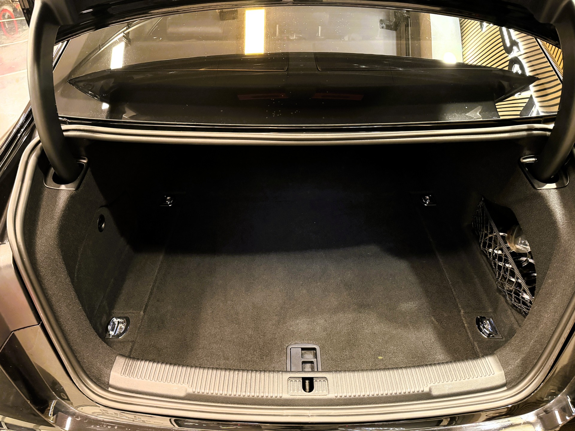 AUDI A6 Limousine 3.0 BiTDI V6 quattro competition tiptronic-image-8