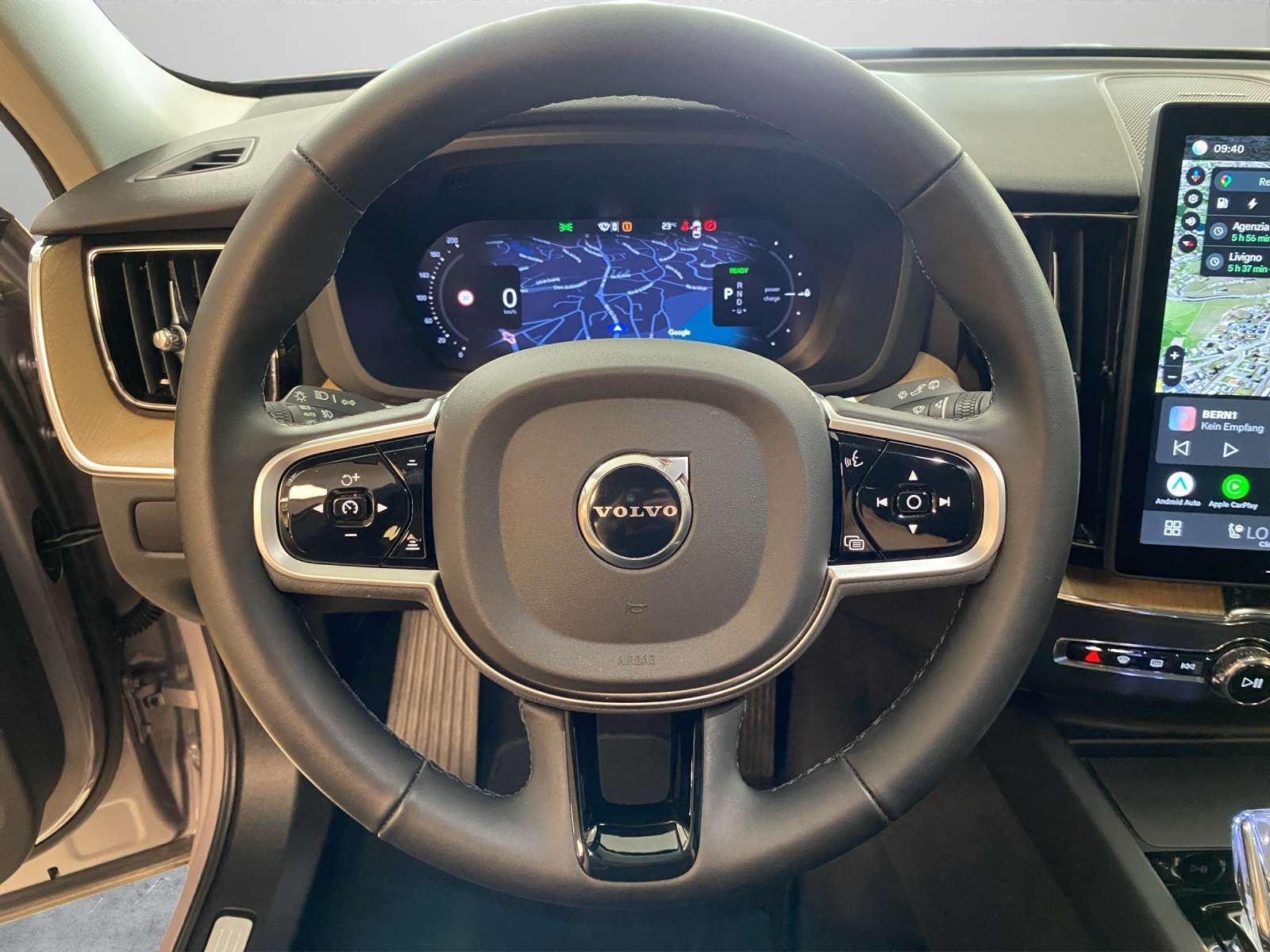 Image VOLVO XC60 XC60 2.0 T6 TE Plus Dark eAWD