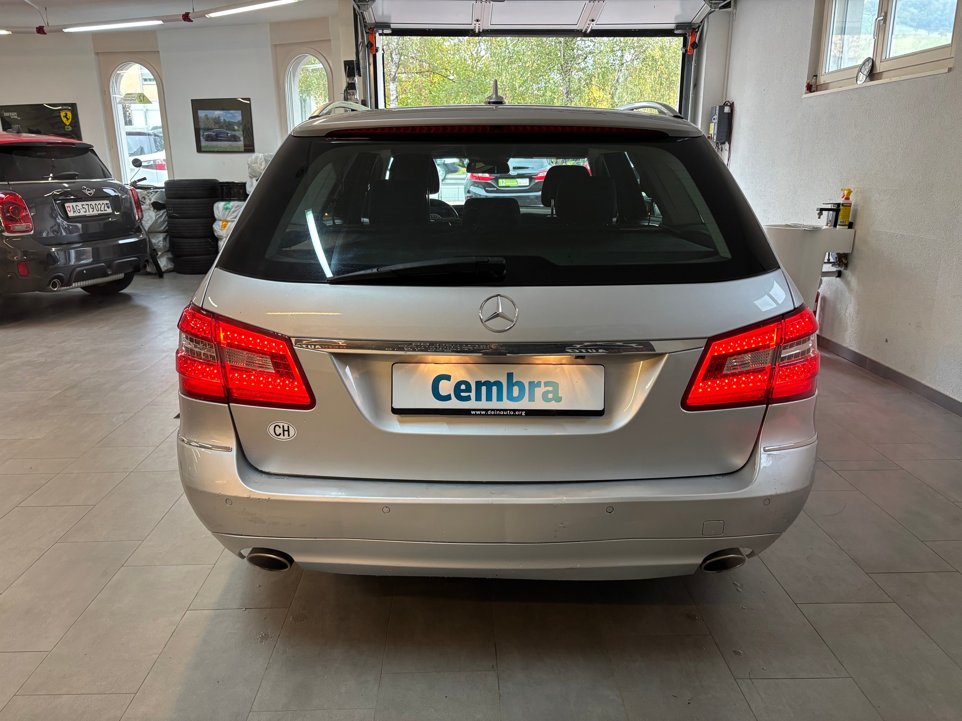 MERCEDES-BENZ E 350 Elégance 4Matic 7G-Tronic-image-3