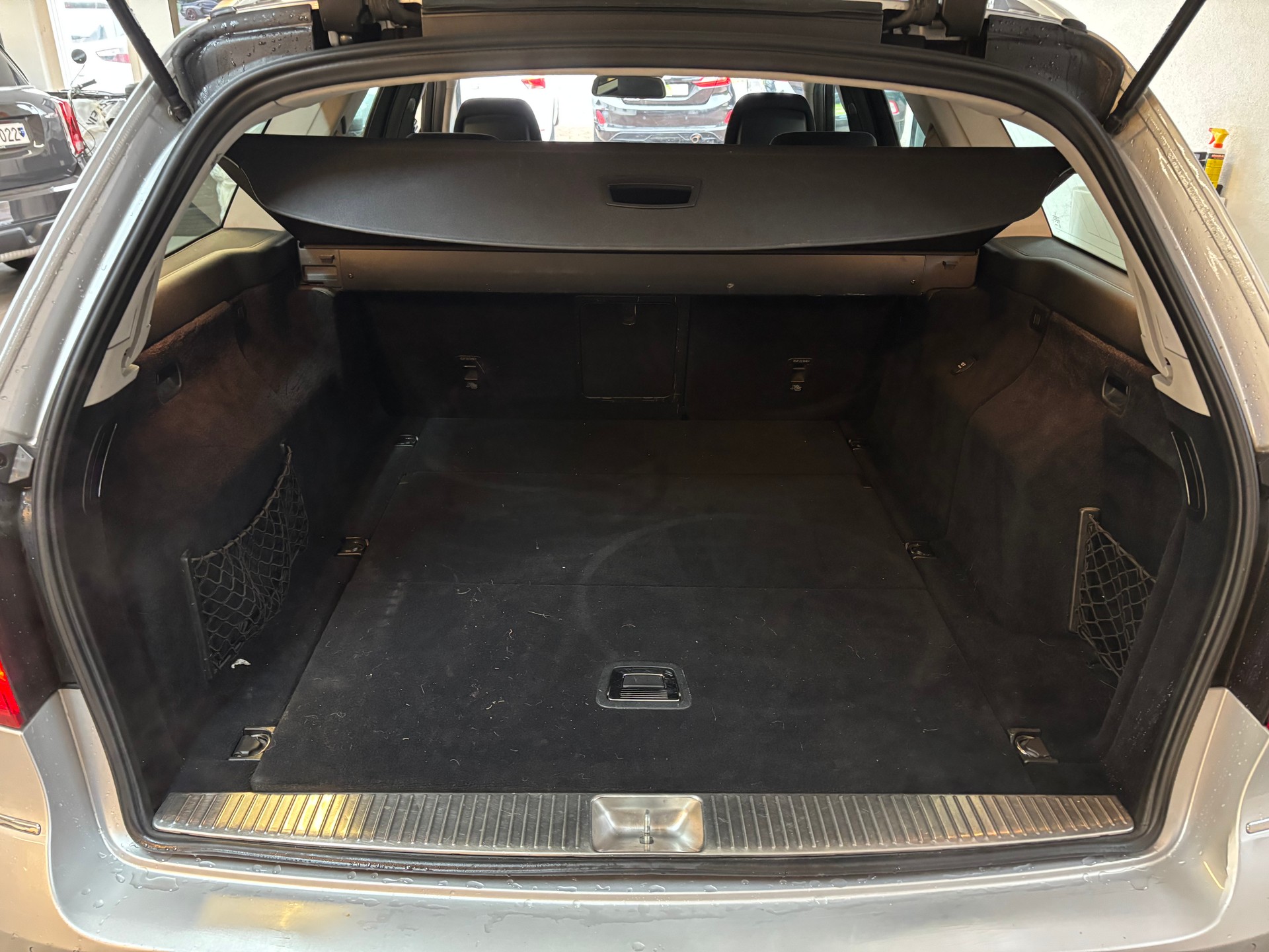 MERCEDES-BENZ E 350 Elégance 4Matic 7G-Tronic-image-7