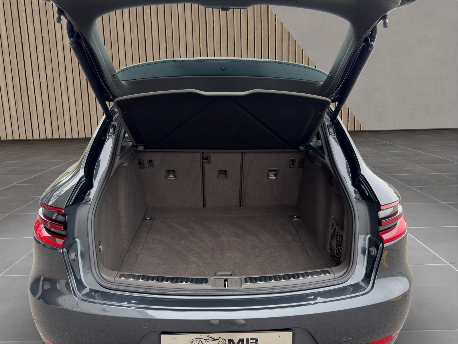 PORSCHE Macan Turbo PDK / 8 Fach!-image-14