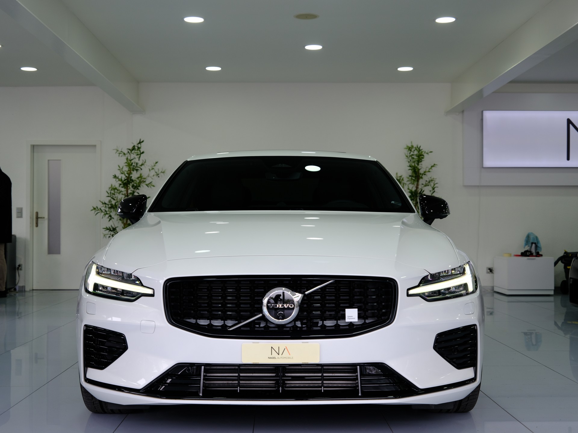 VOLVO T8 TE *Polestar Enginereed* *360° Kamera*-showroom-element-2