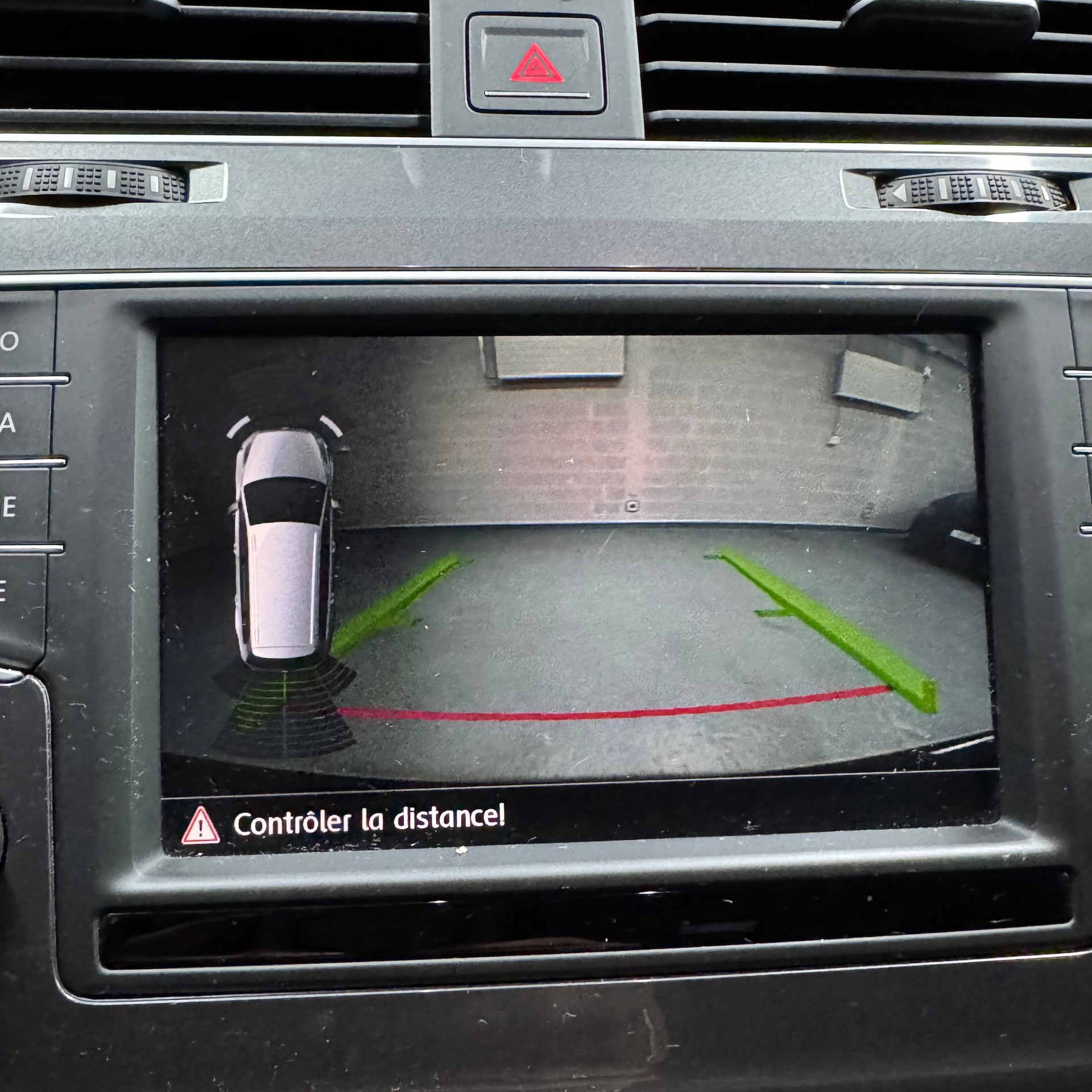 VW Golf 2.0 TDI Alltrack 4Motion-image-22