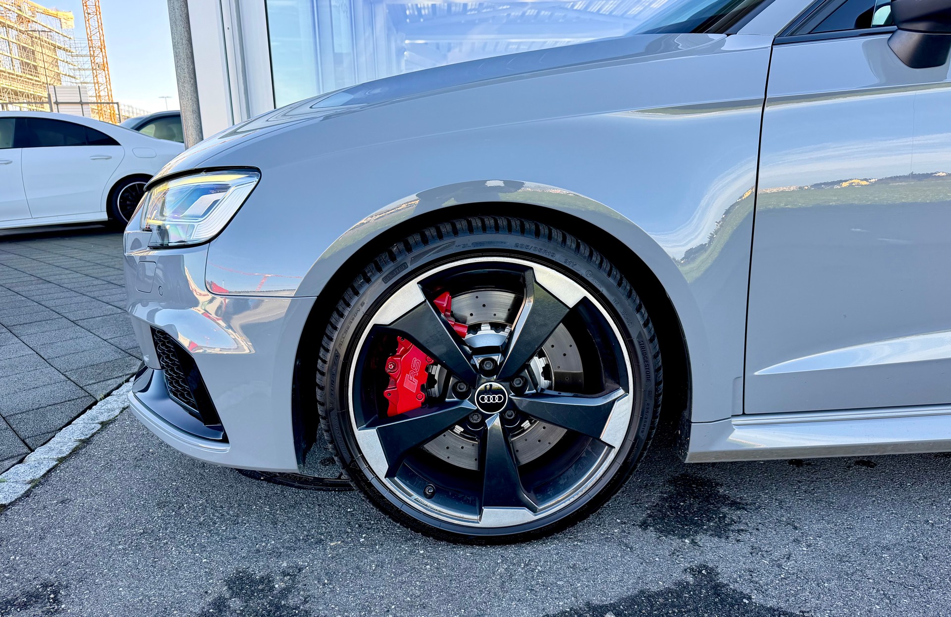 AUDI RS3 Sportback 2.5 TSI quattro S-tronic-image-5
