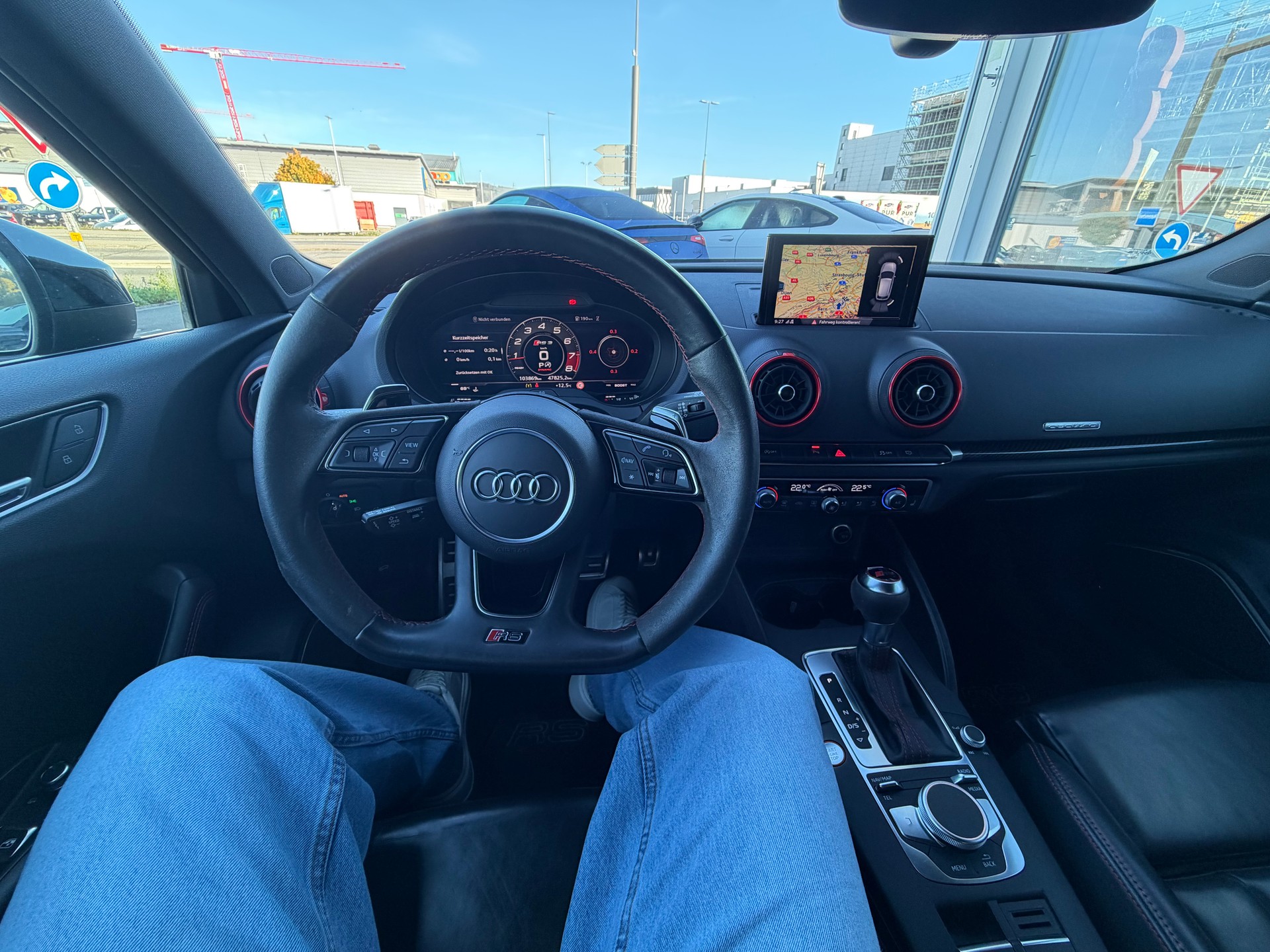 AUDI RS3 Sportback 2.5 TSI quattro S-tronic-image-14