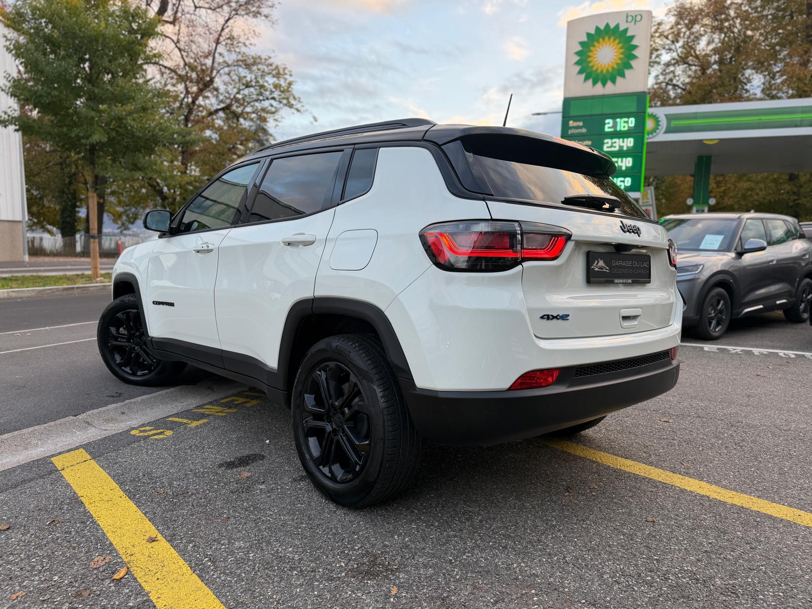 JEEP Compass 1.3 T PHEV Limited AWD-image-2