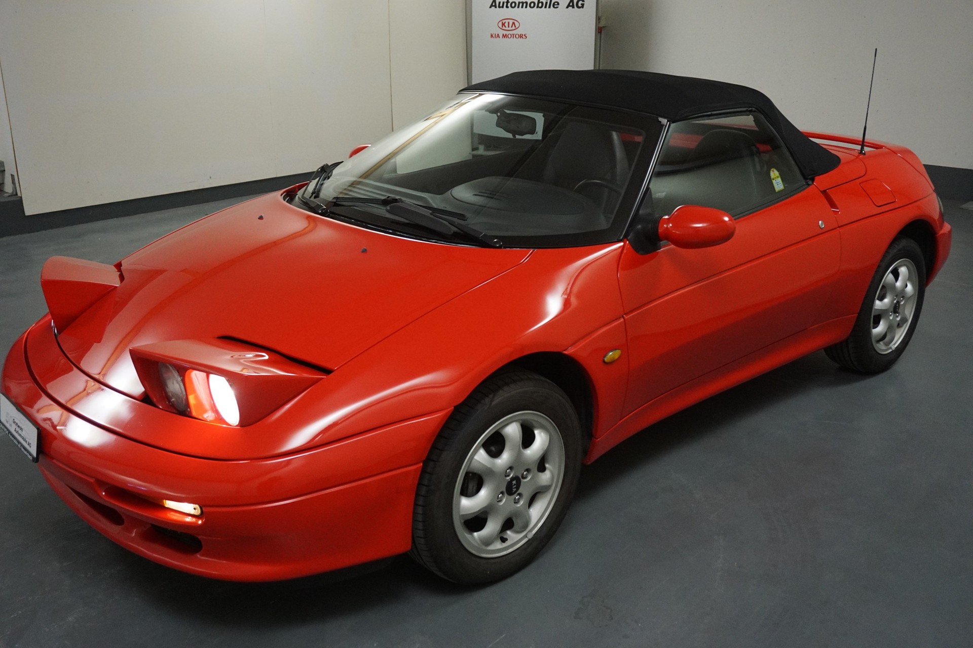 KIA (Lotus) Elan 1.8-image-4