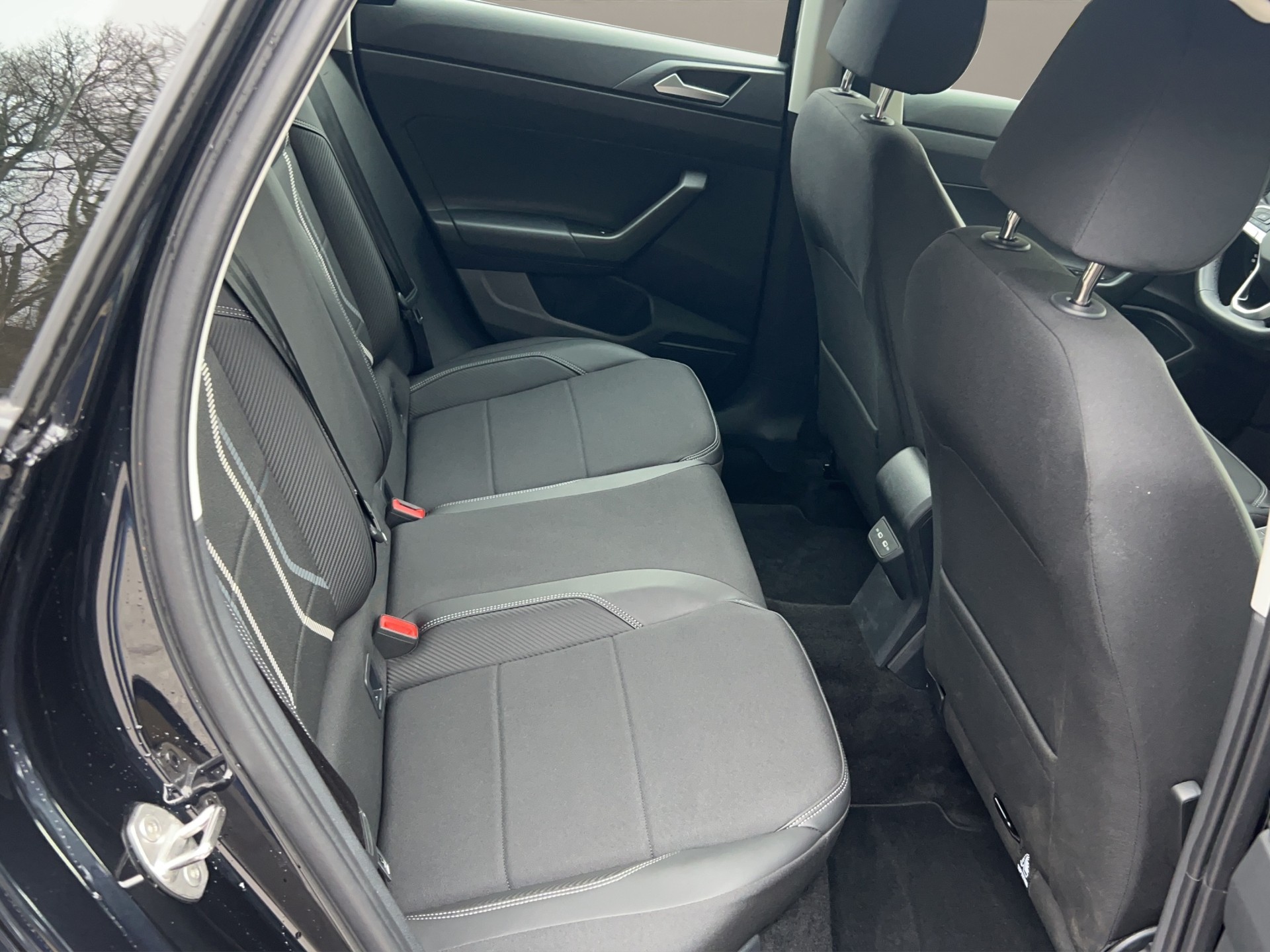 VW Taigo 1.0 TSI Style DSG-image-16