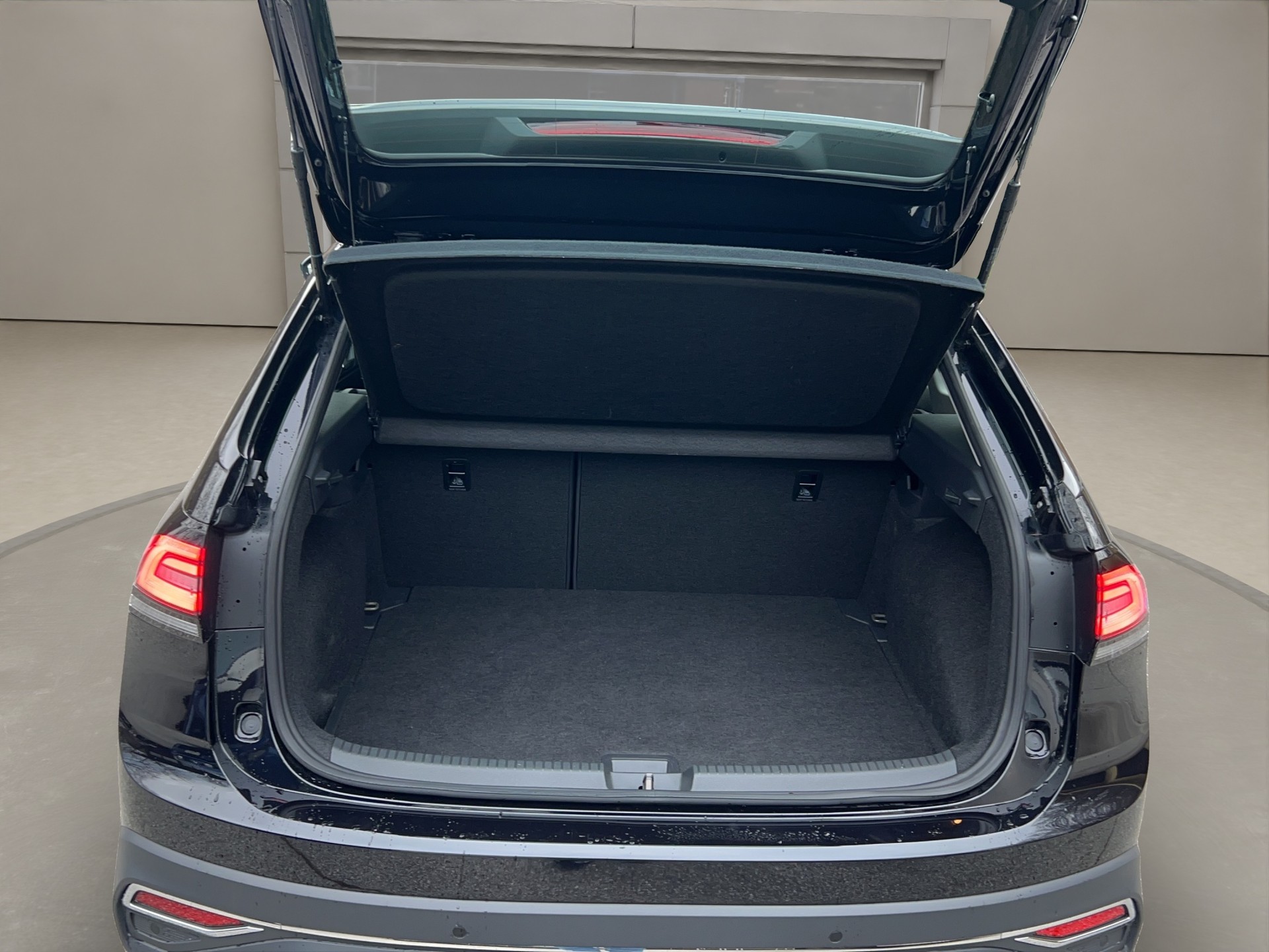 VW Taigo 1.0 TSI Style DSG-image-17