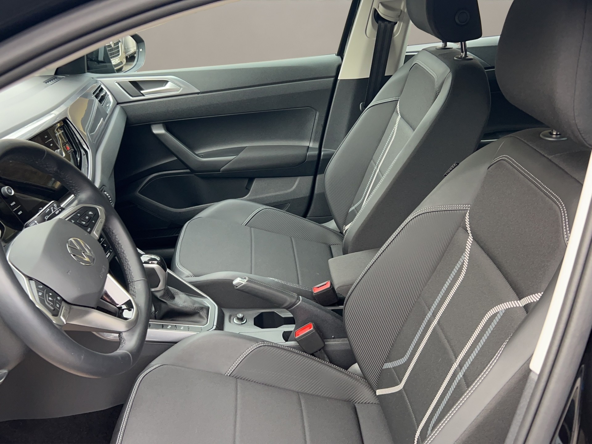 VW Taigo 1.0 TSI Style DSG-image-8