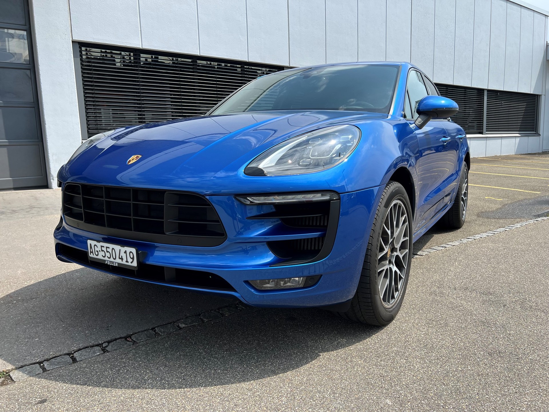 PORSCHE Macan GTS PDK-image-1
