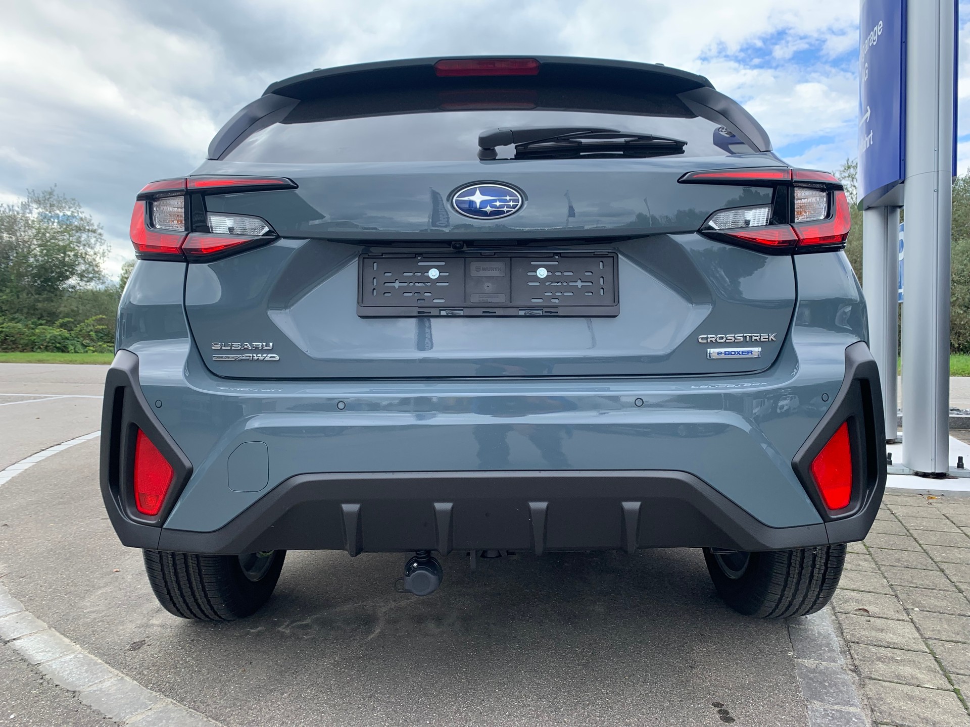 SUBARU Crosstrek 2.0i e-Boxer Swiss Plus-image-4