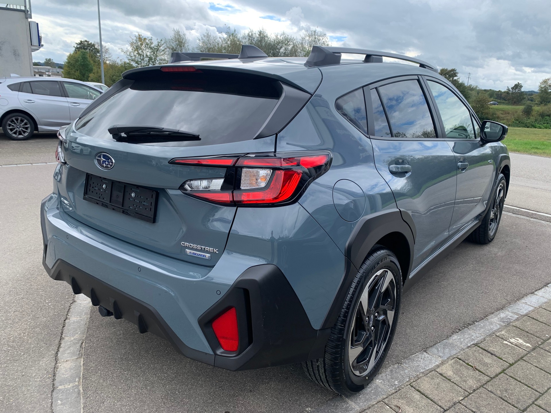 SUBARU Crosstrek 2.0i e-Boxer Swiss Plus-image-3