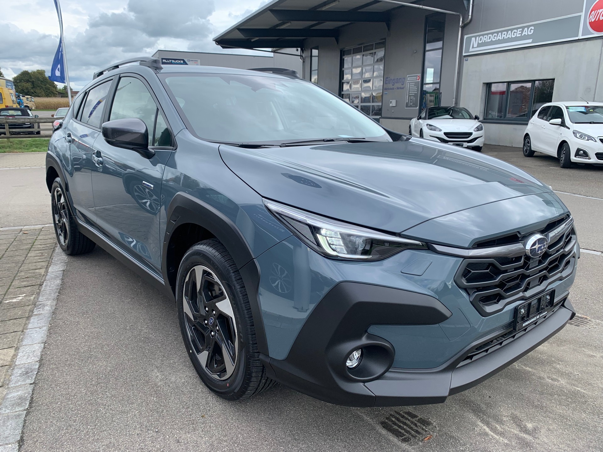 SUBARU Crosstrek 2.0i e-Boxer Swiss Plus-image-2