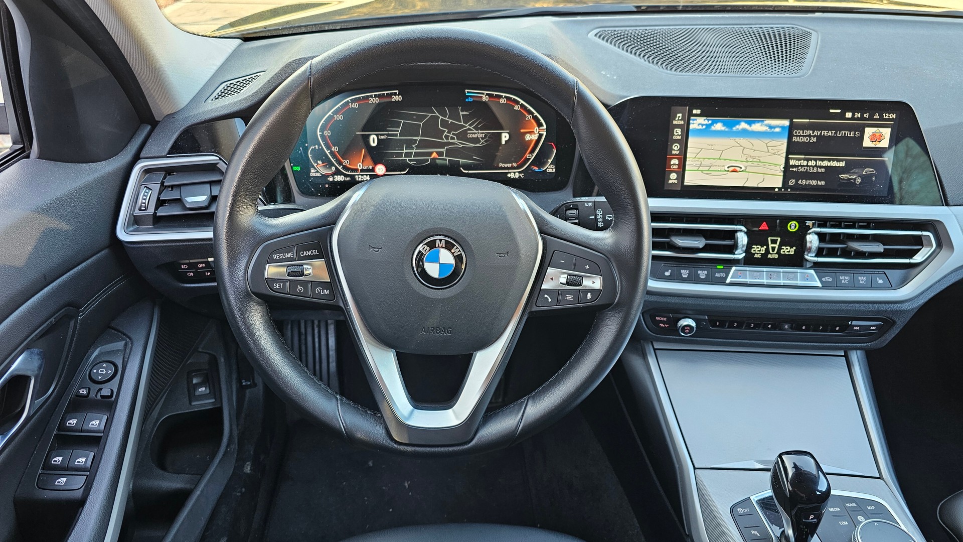 BMW 320d xDrive 48V Touring Steptronic-image-17