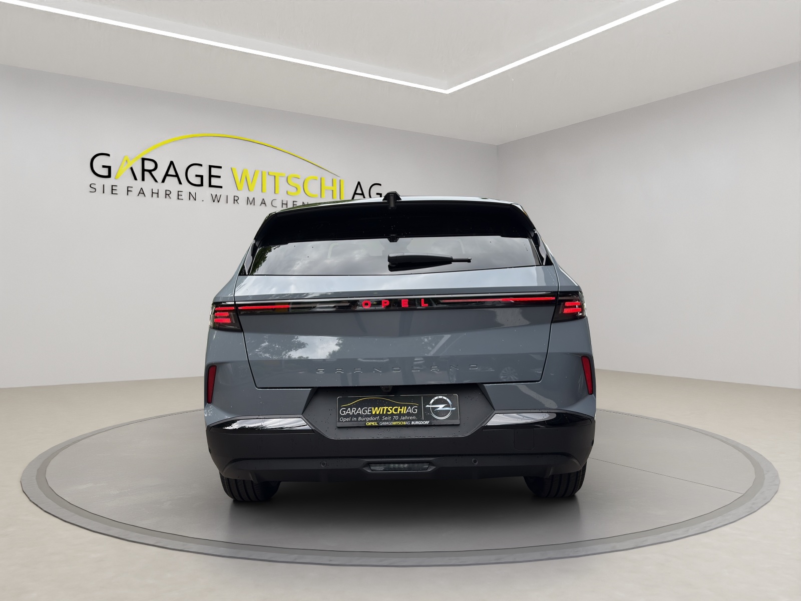 OPEL Grandland 1.2 Turbo GS Hybrid-image-5
