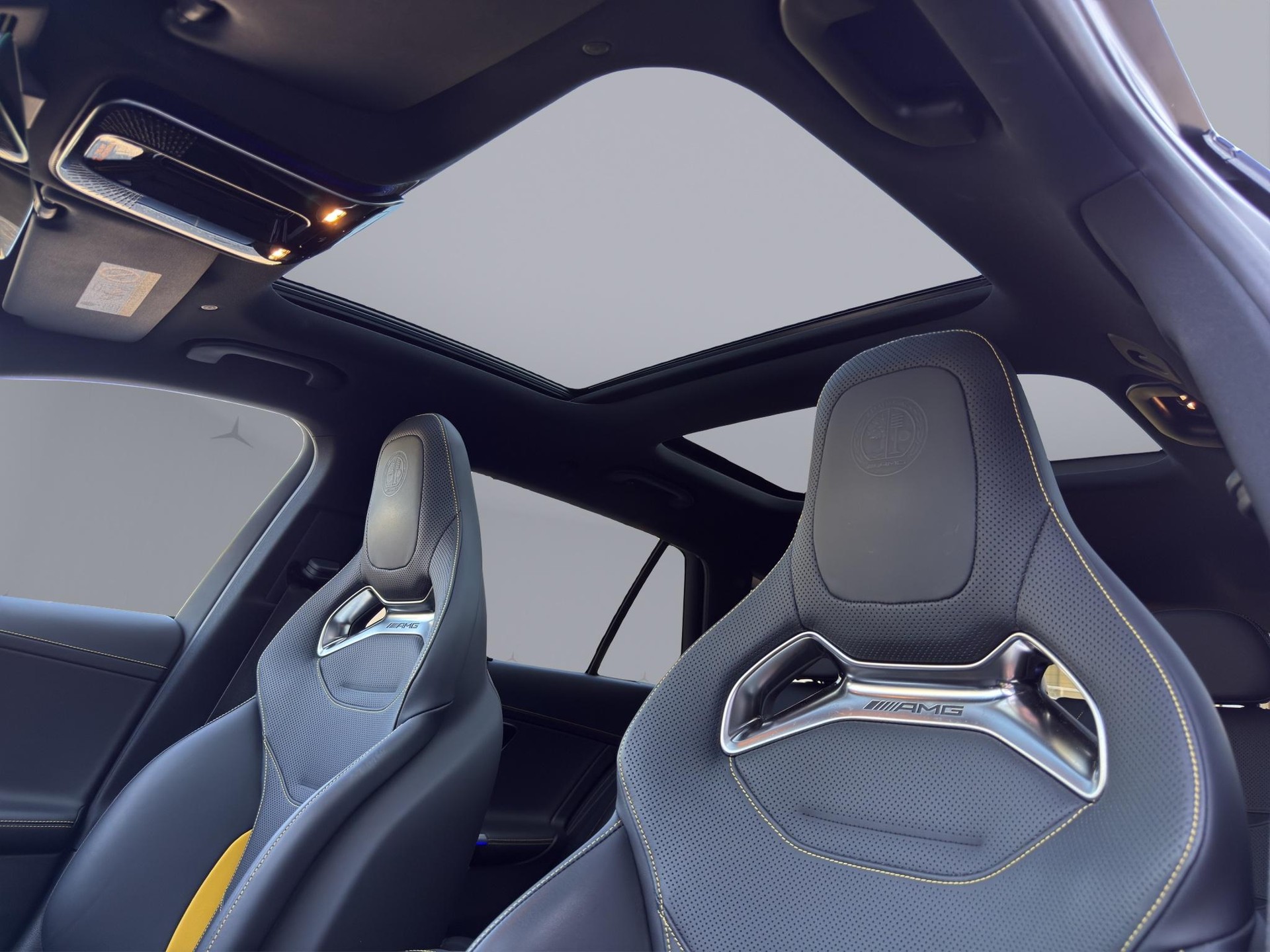 MERCEDES-BENZ C 63 AMG S E Performance Kombi-image-18
