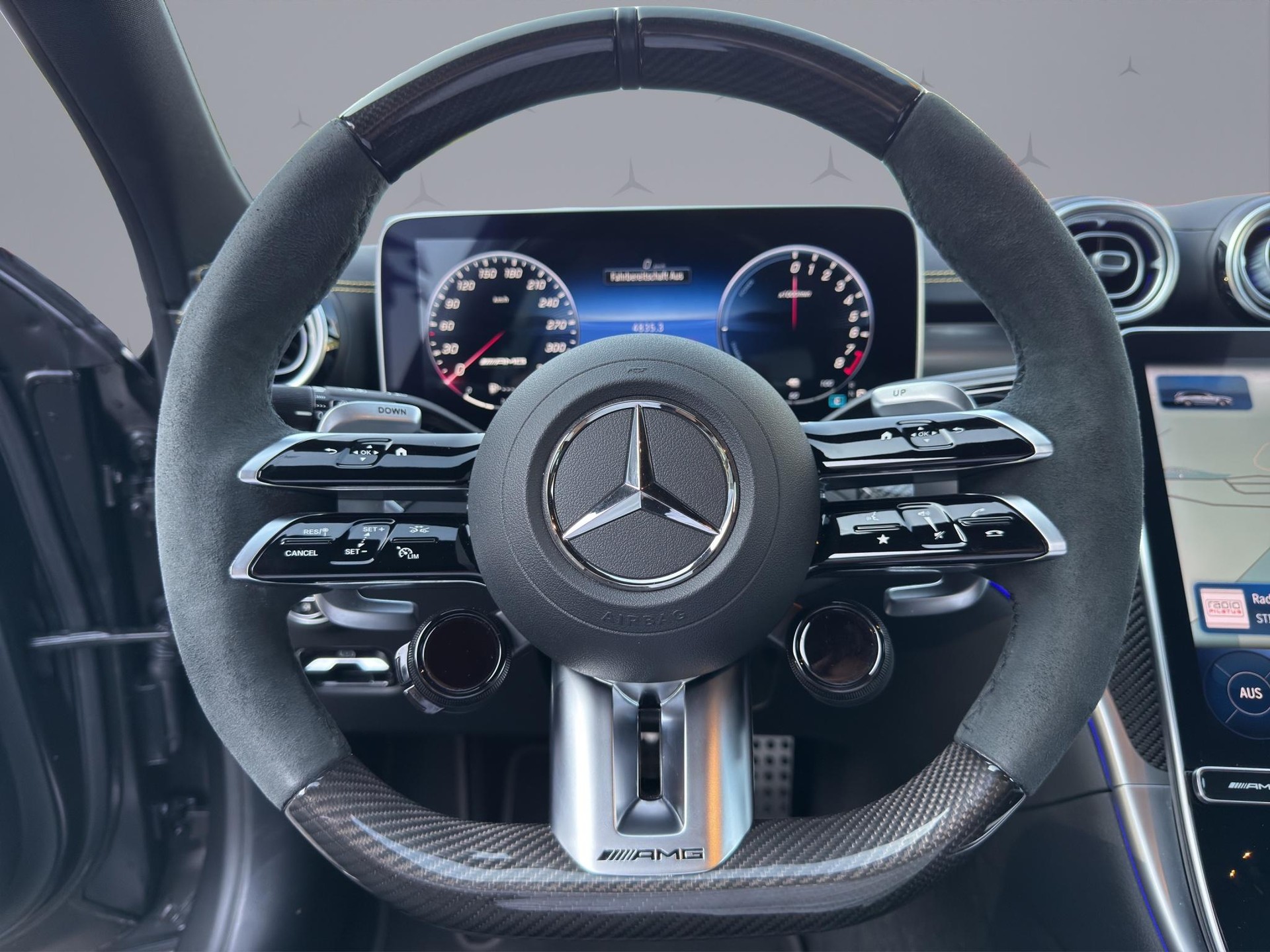 MERCEDES-BENZ C 63 AMG S E Performance Kombi-image-10