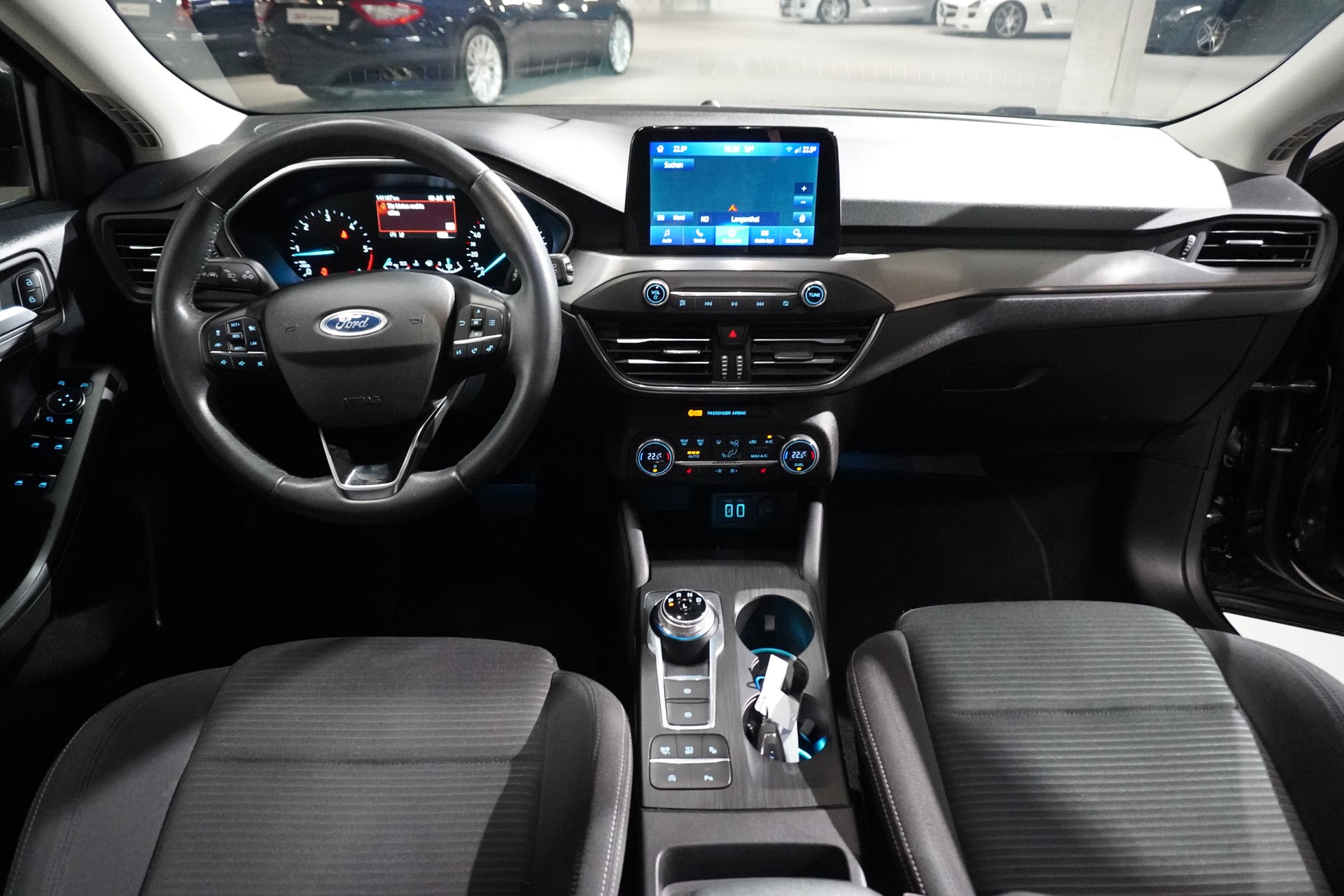FORD Focus 1.5 TDCi Titanium Automatic-image-8